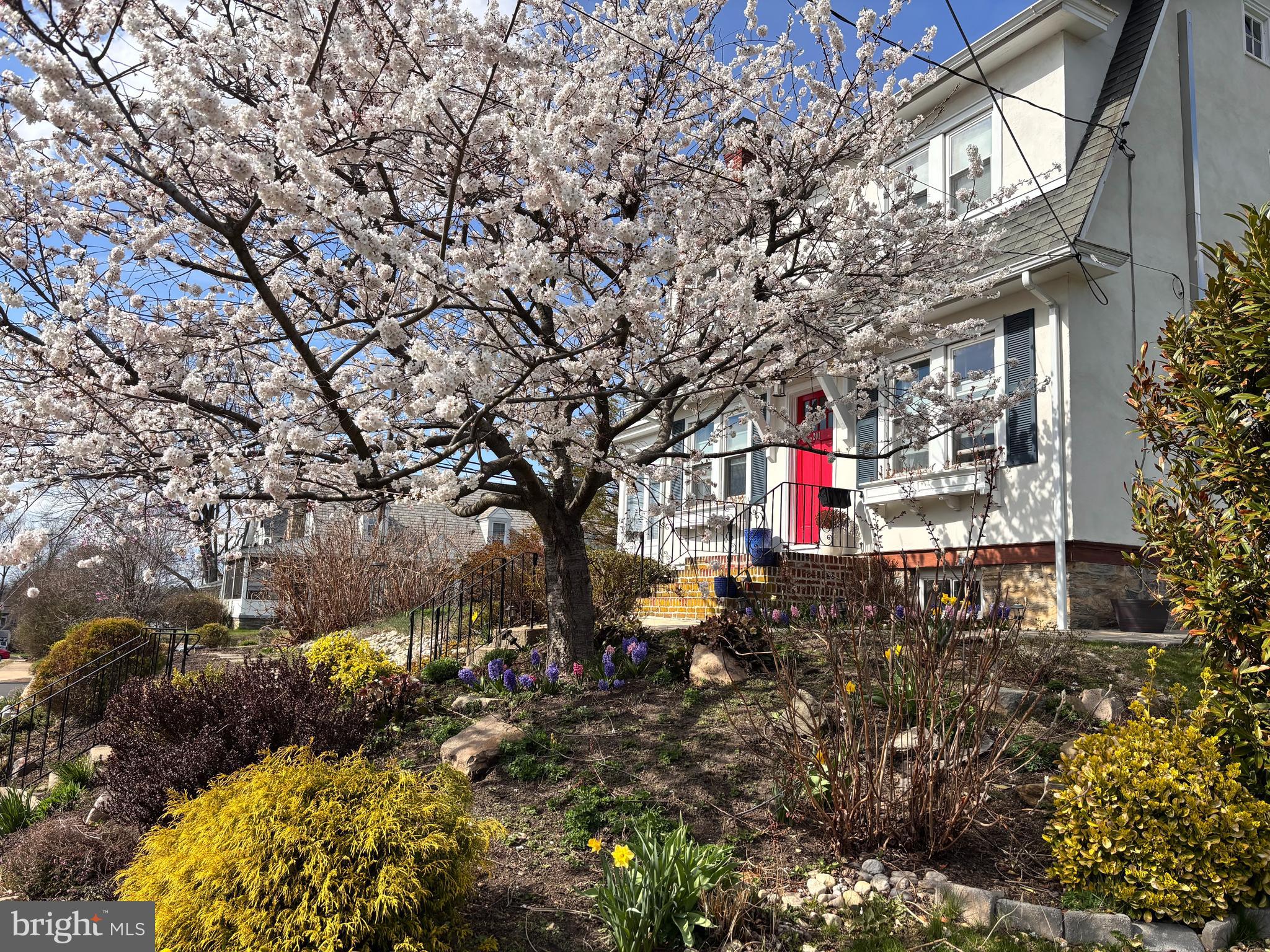 HILLTOP ESTATES - Residential