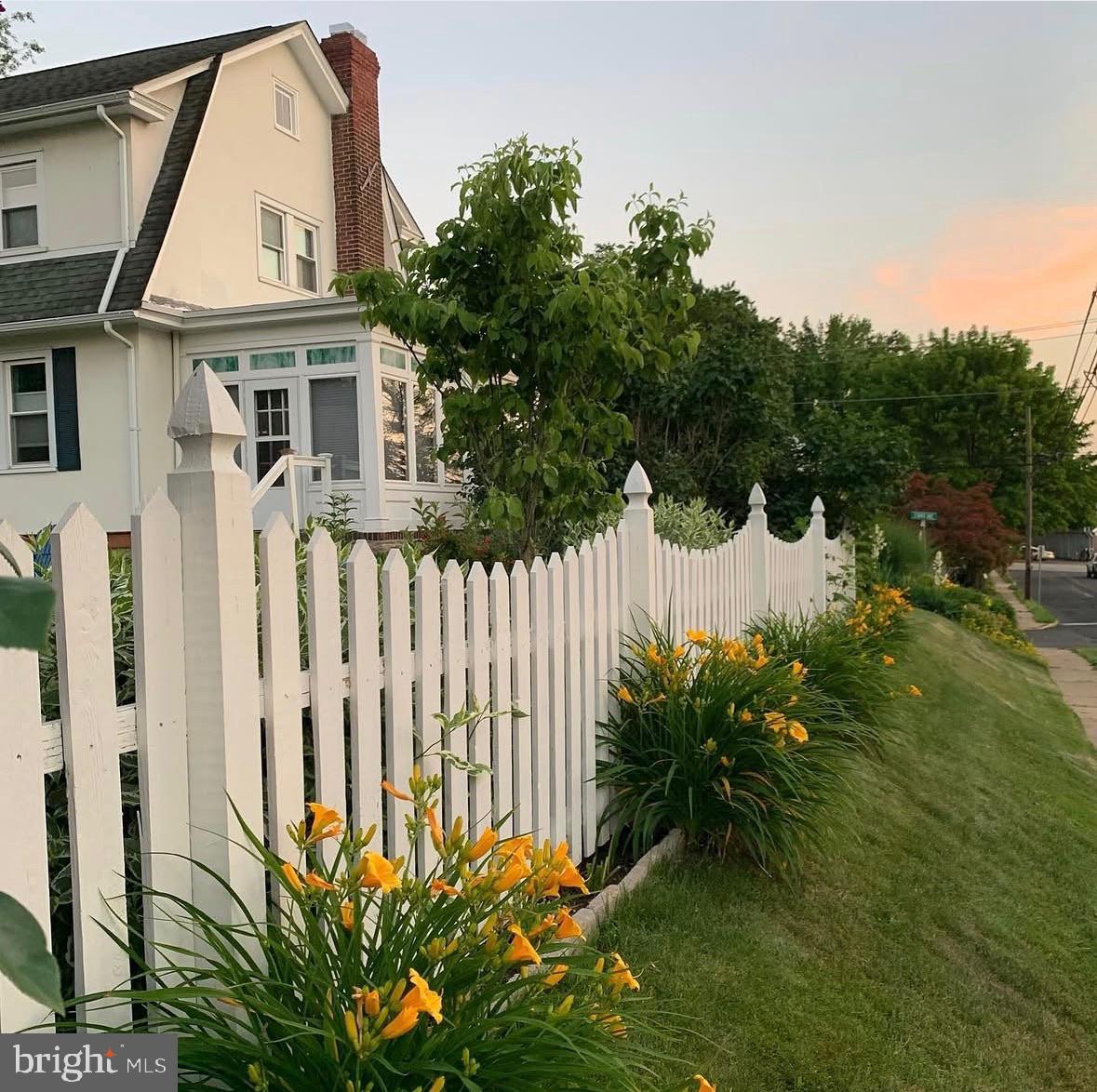HILLTOP ESTATES - Residential