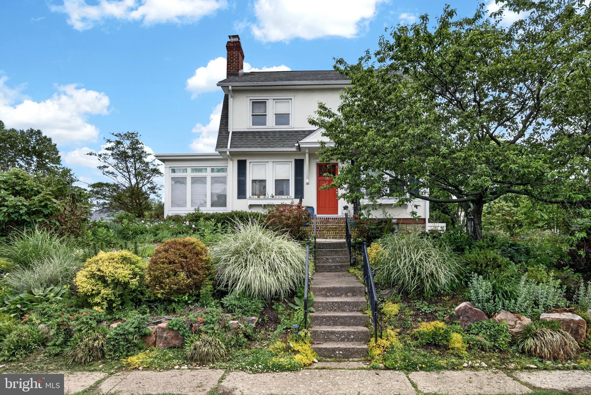 HILLTOP ESTATES - Residential