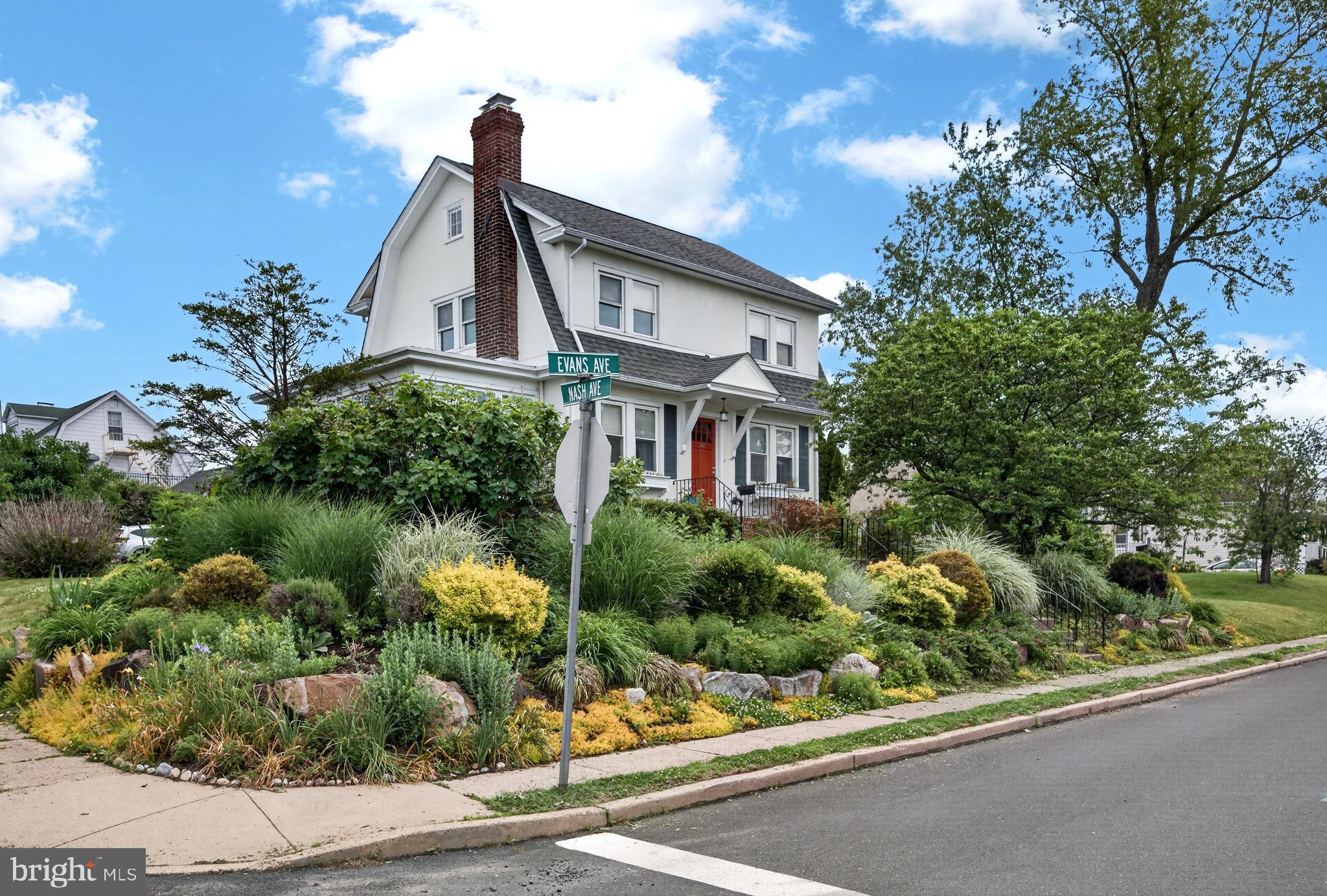HILLTOP ESTATES - Residential