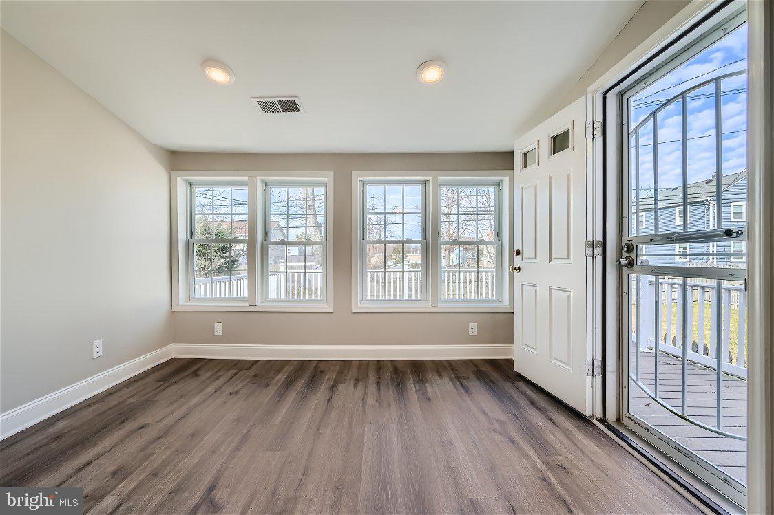 HARFORD PARK - Residential Lease