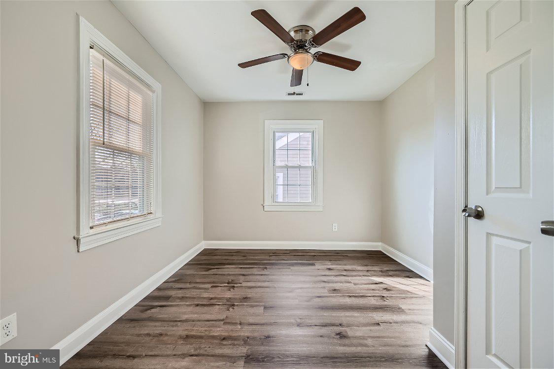 HARFORD PARK - Residential Lease