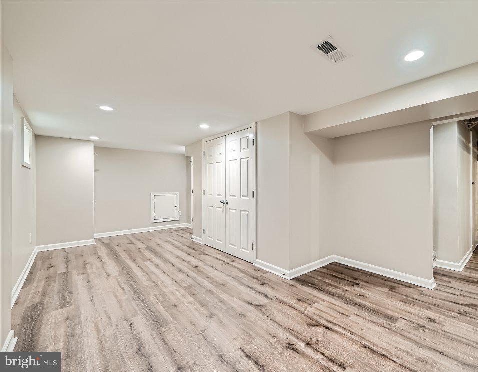 HARFORD PARK - Residential Lease