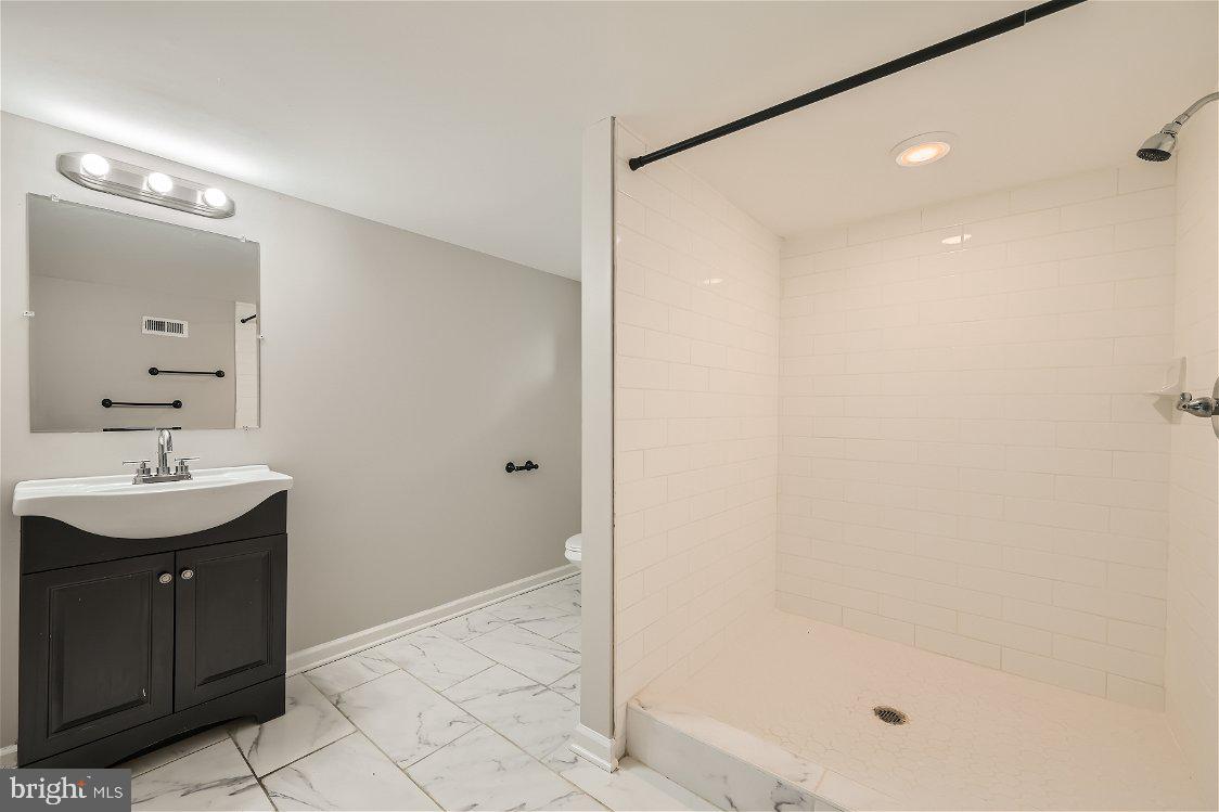 HARFORD PARK - Residential Lease