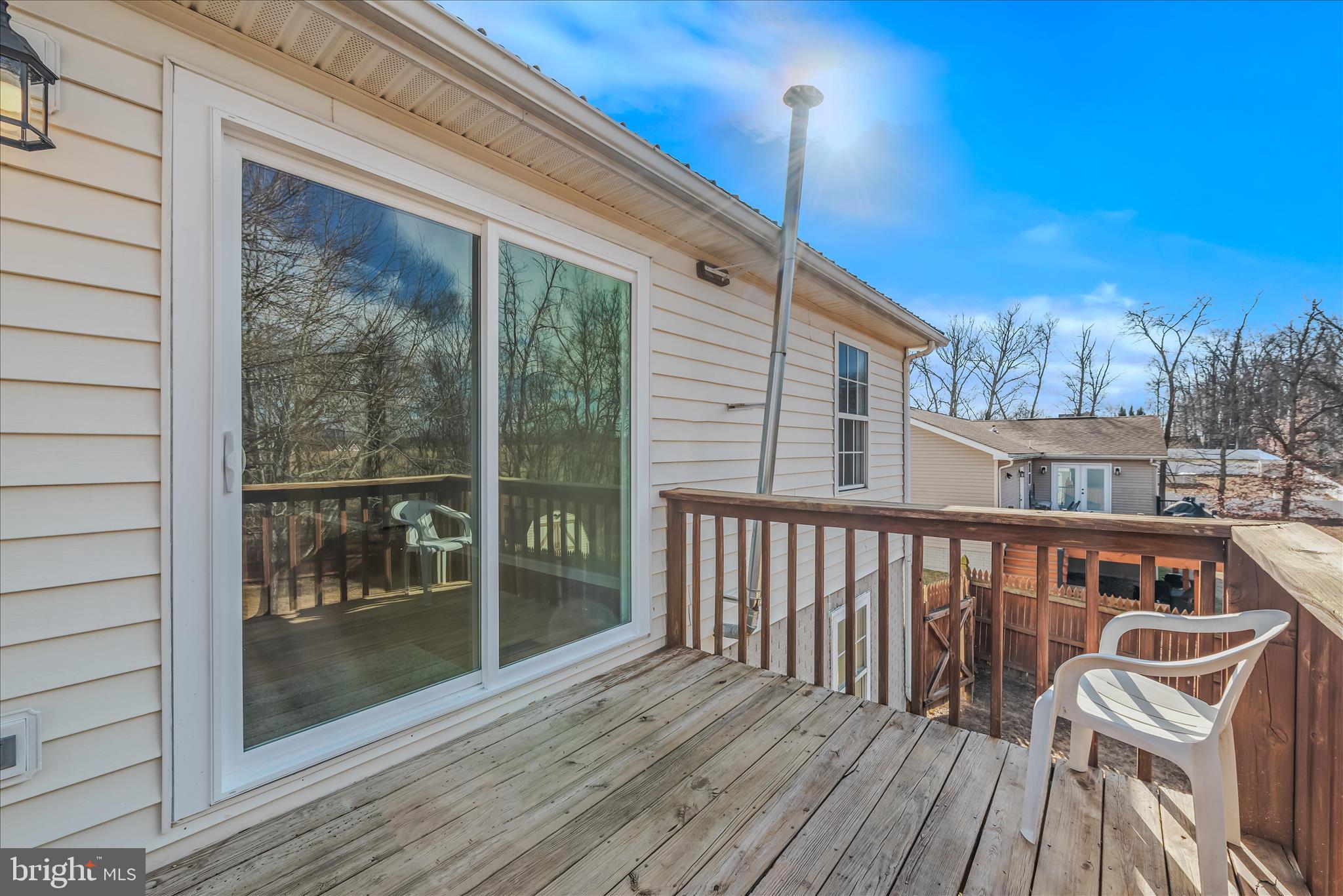 DOUGLAS OAKS - Residential