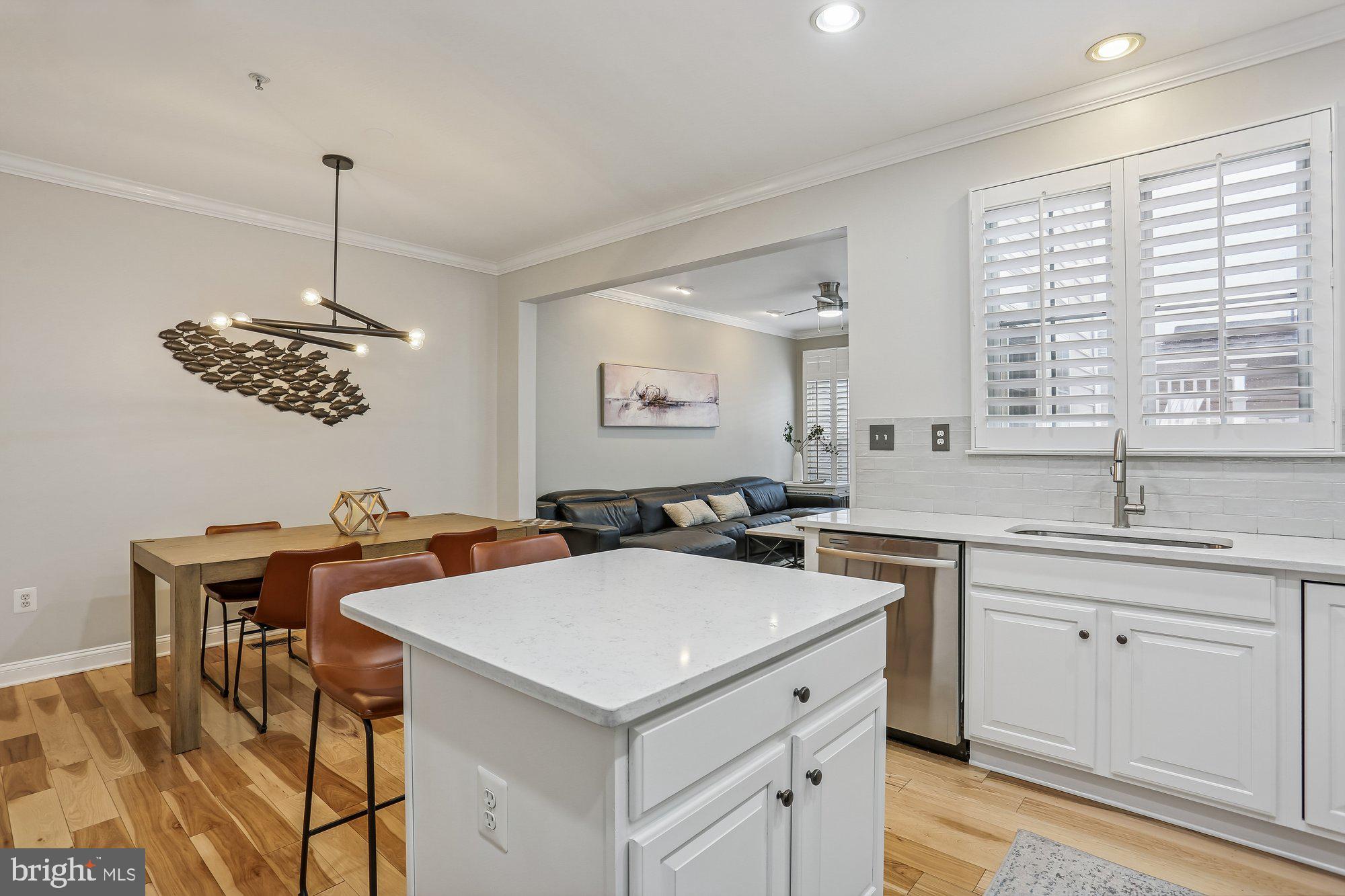 LAKELANDS - Residential