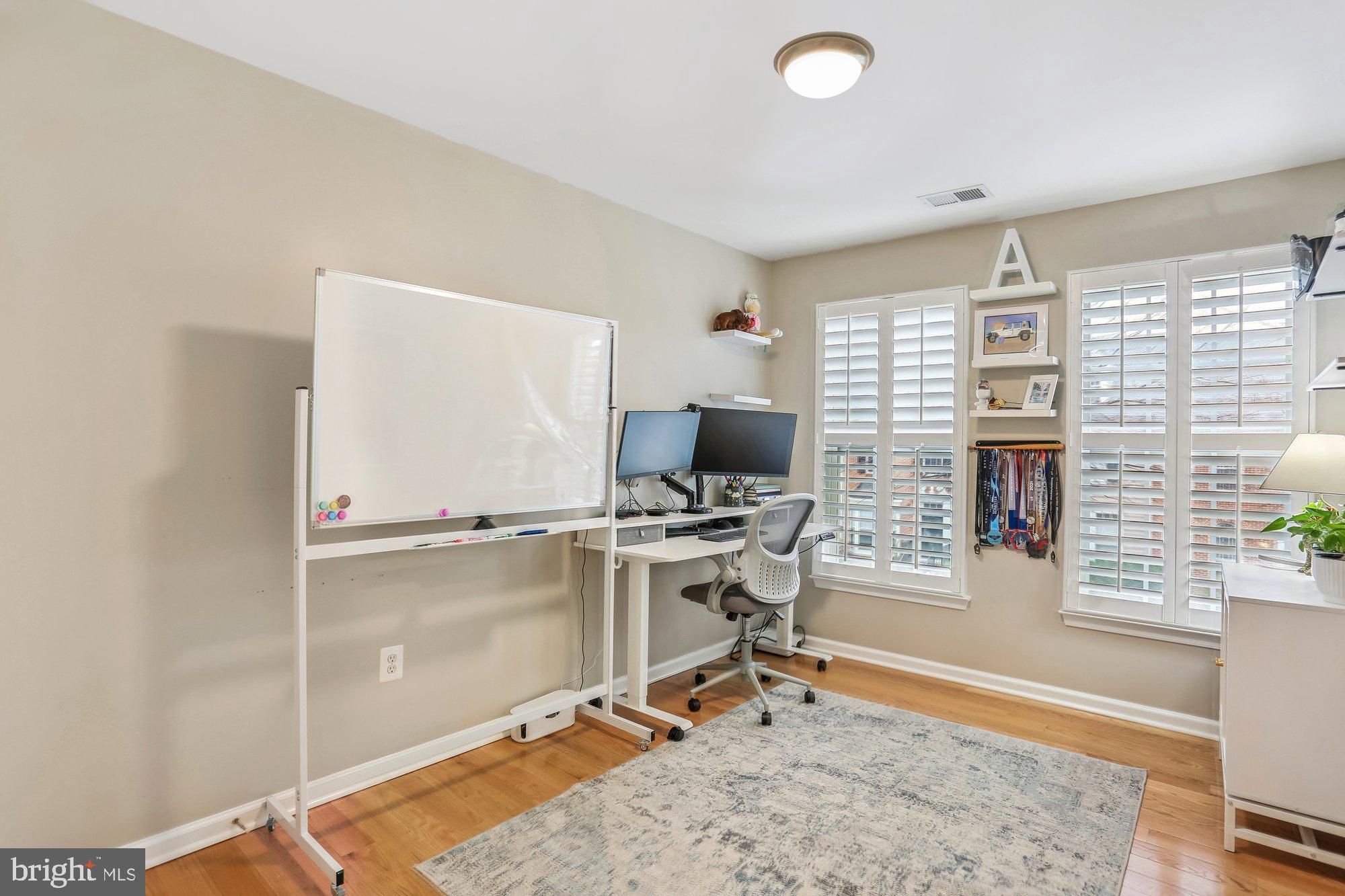 LAKELANDS - Residential