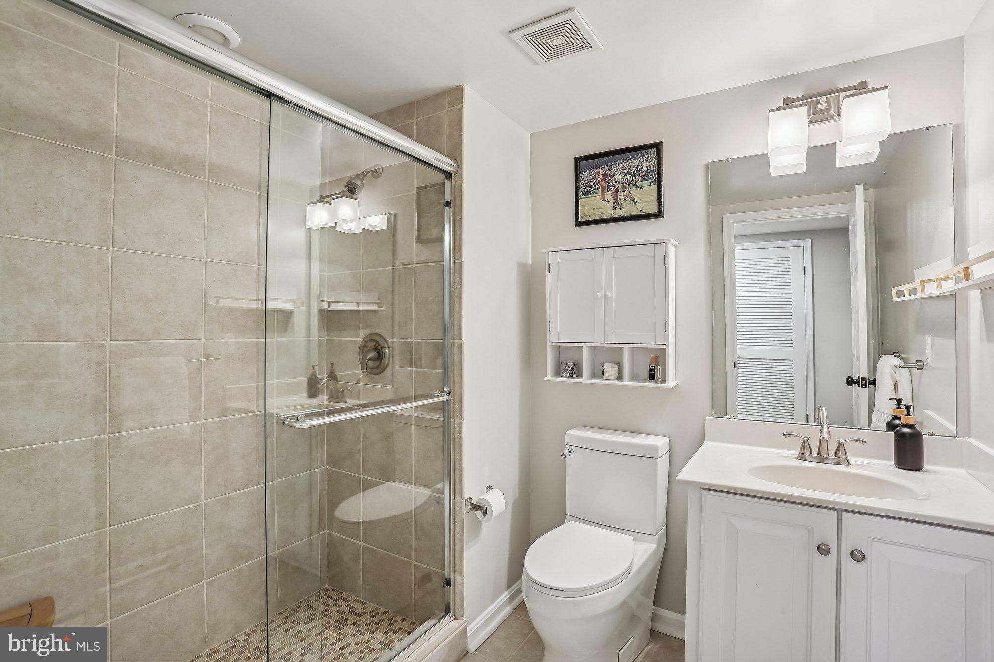 LAKELANDS - Residential