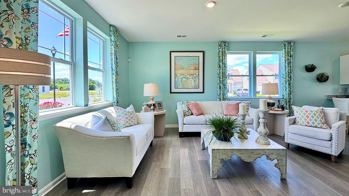 SASSAFRAS MEADOWS - Residential