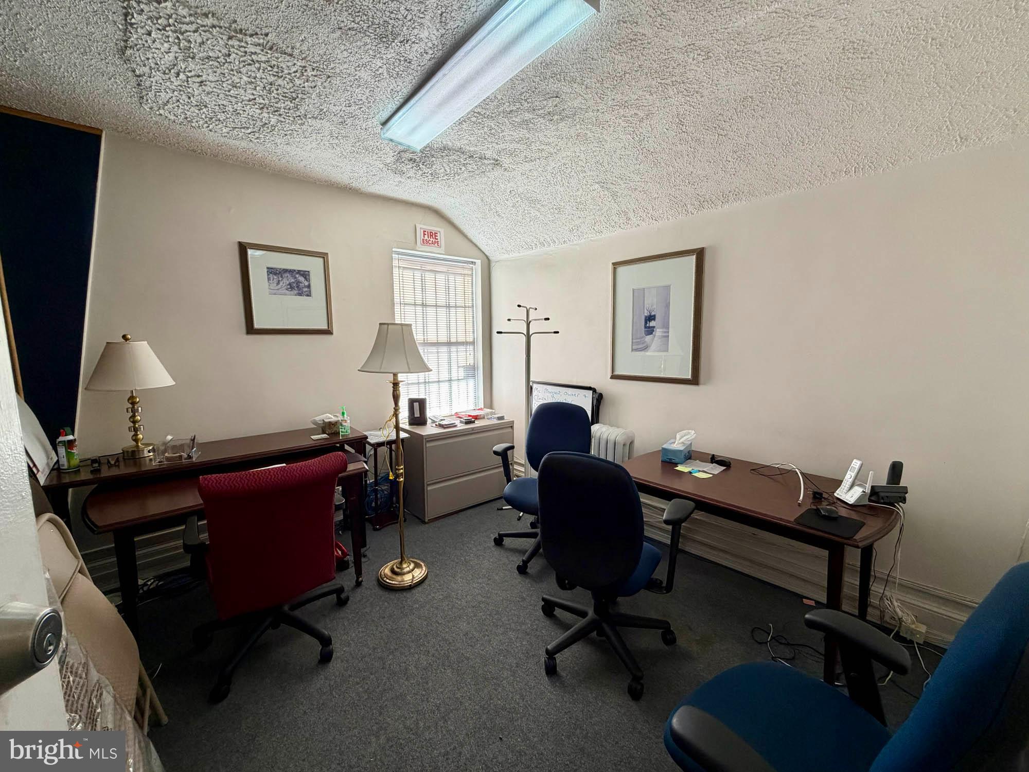 WINSTON GOVANS - Commercial Sale