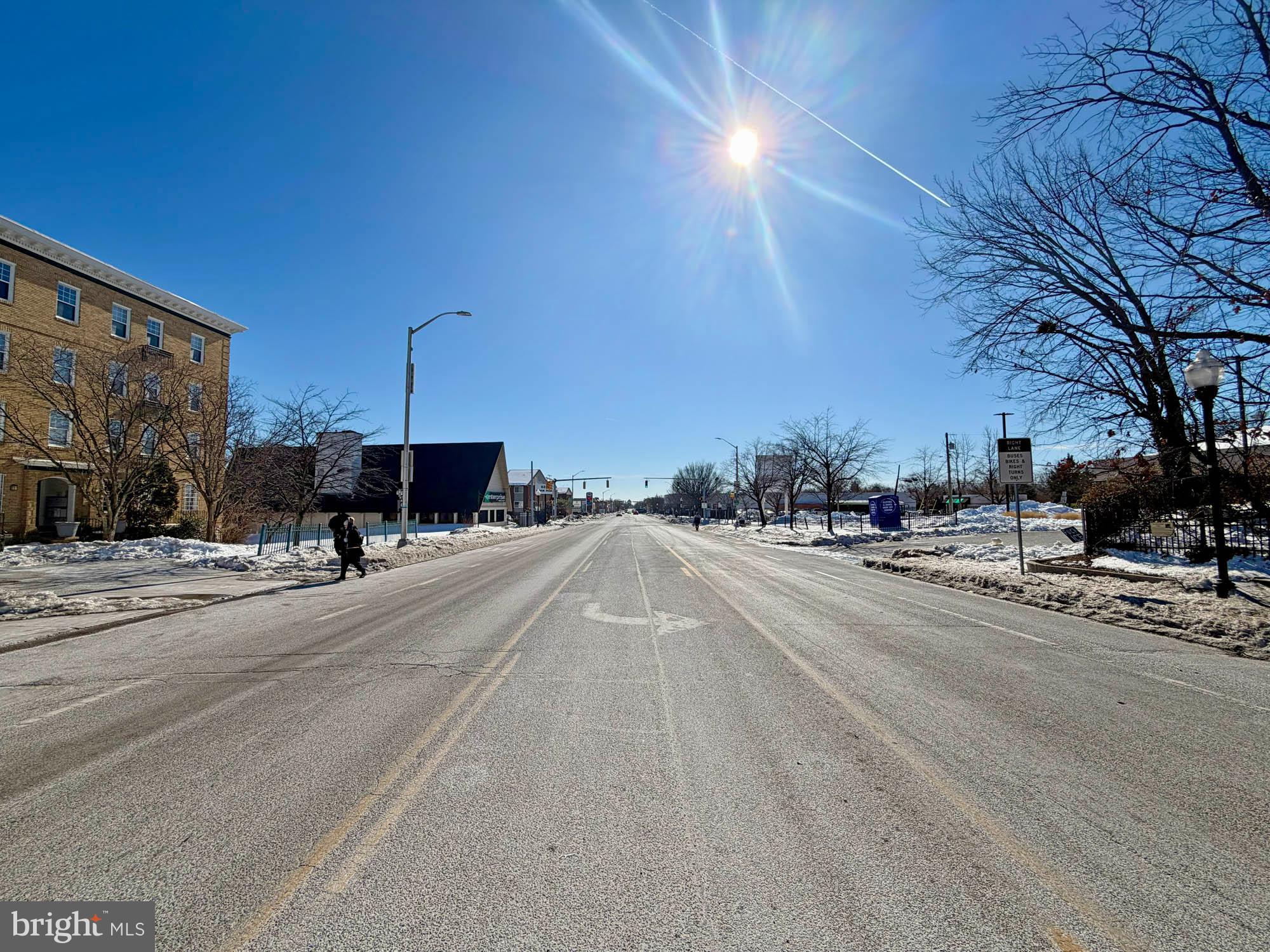 WINSTON GOVANS - Commercial Sale