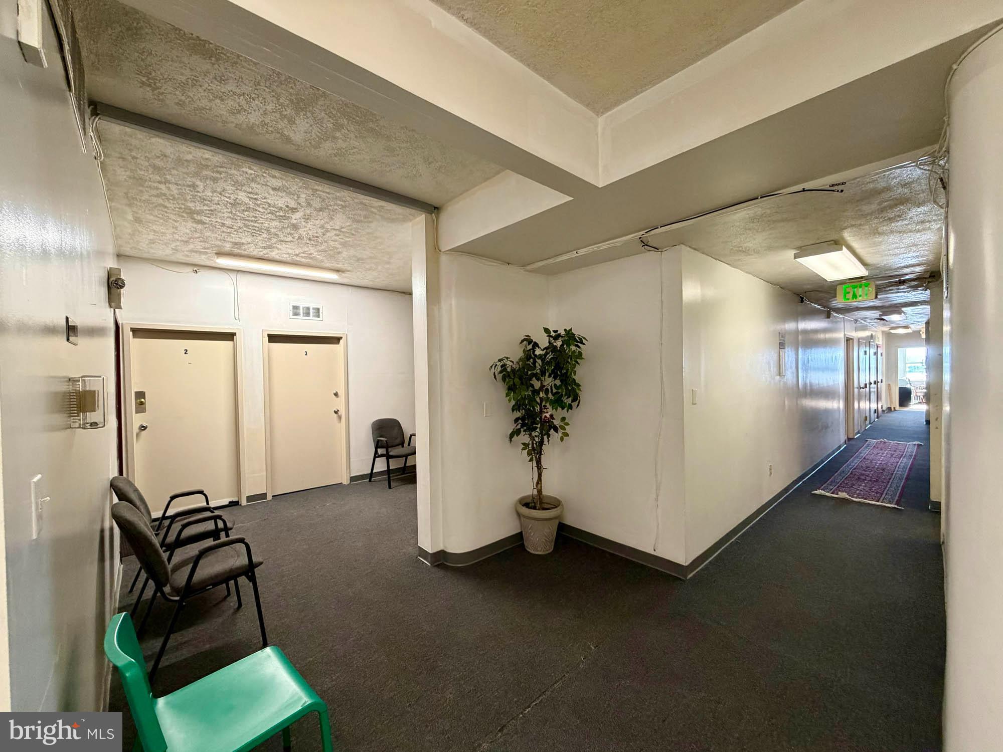 WINSTON GOVANS - Commercial Sale