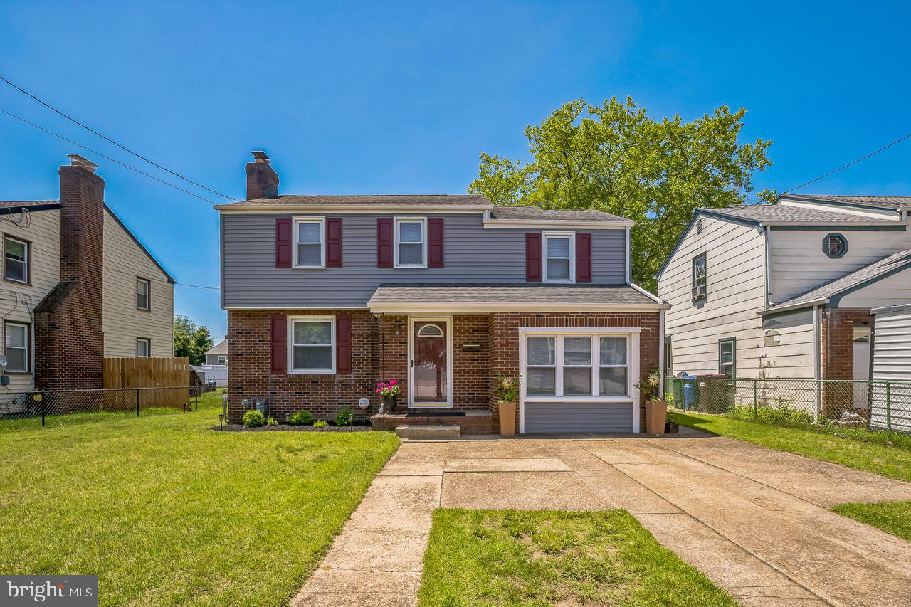 742 ARNDT AVENUE