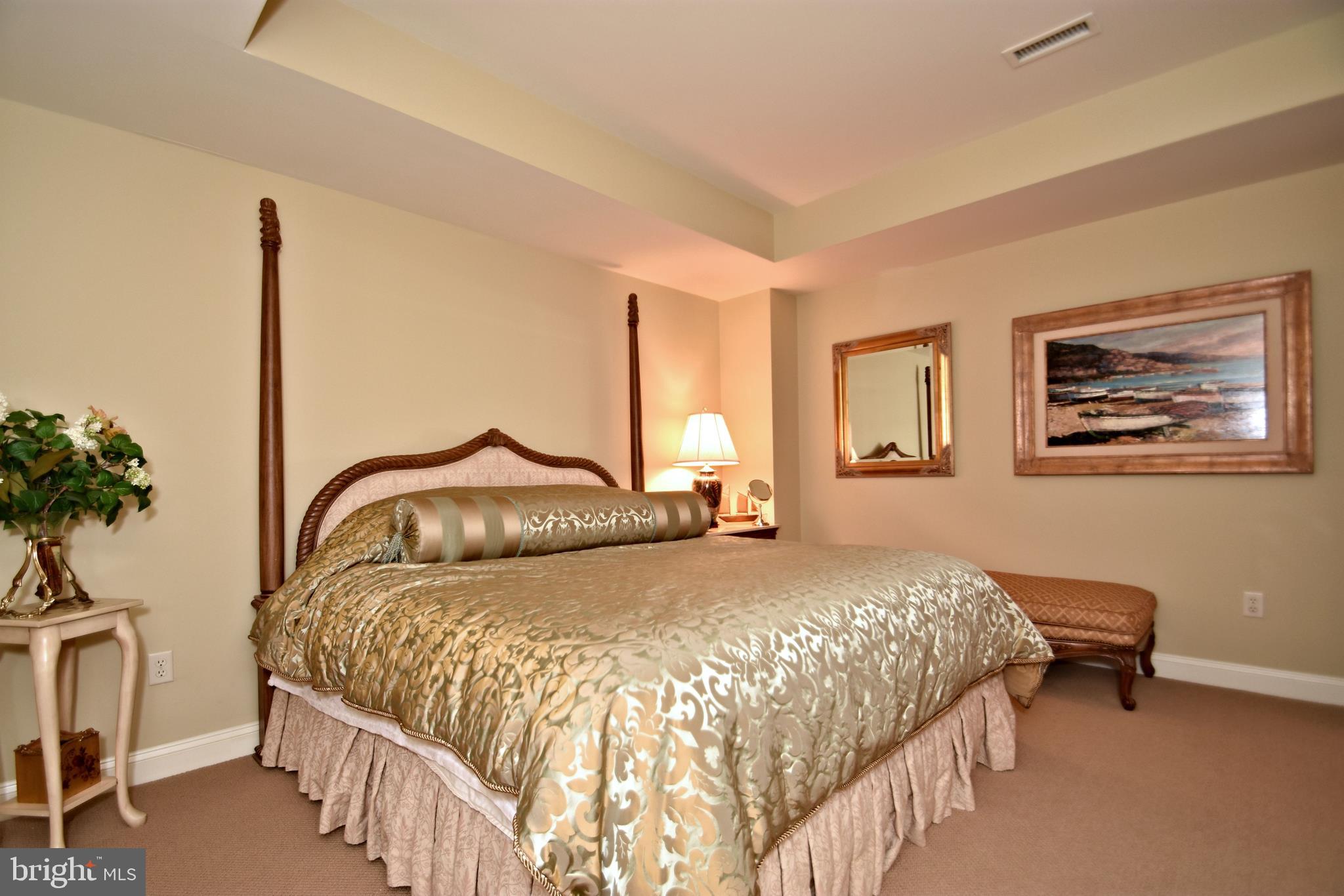 INDIAN RIDGE - Residential