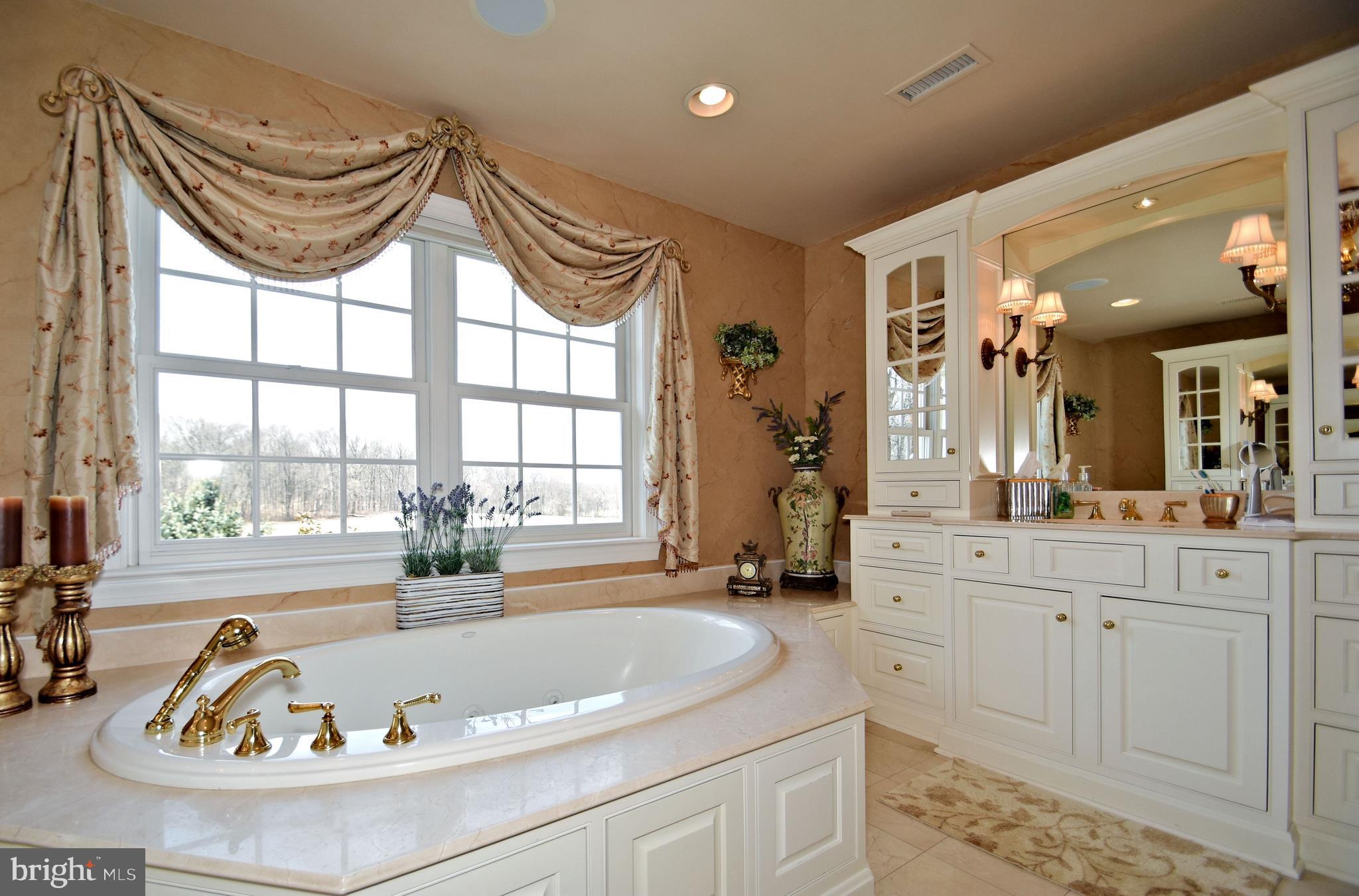 INDIAN RIDGE - Residential