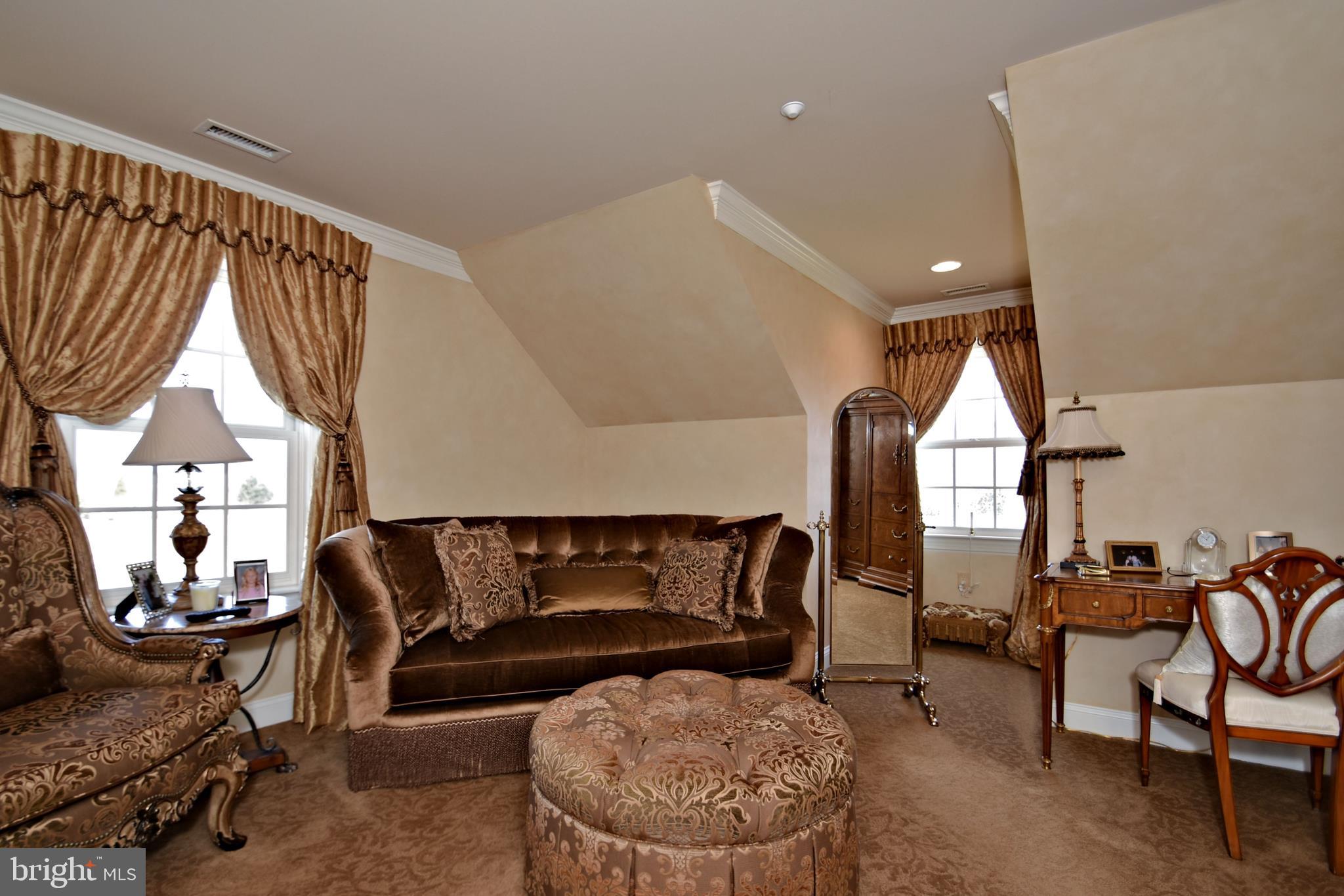 INDIAN RIDGE - Residential