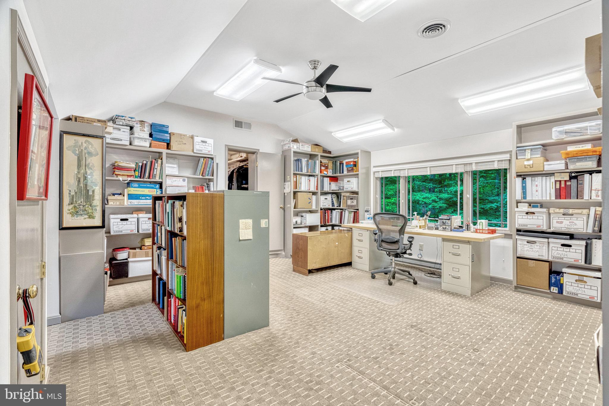 TIMBERLY - Residential