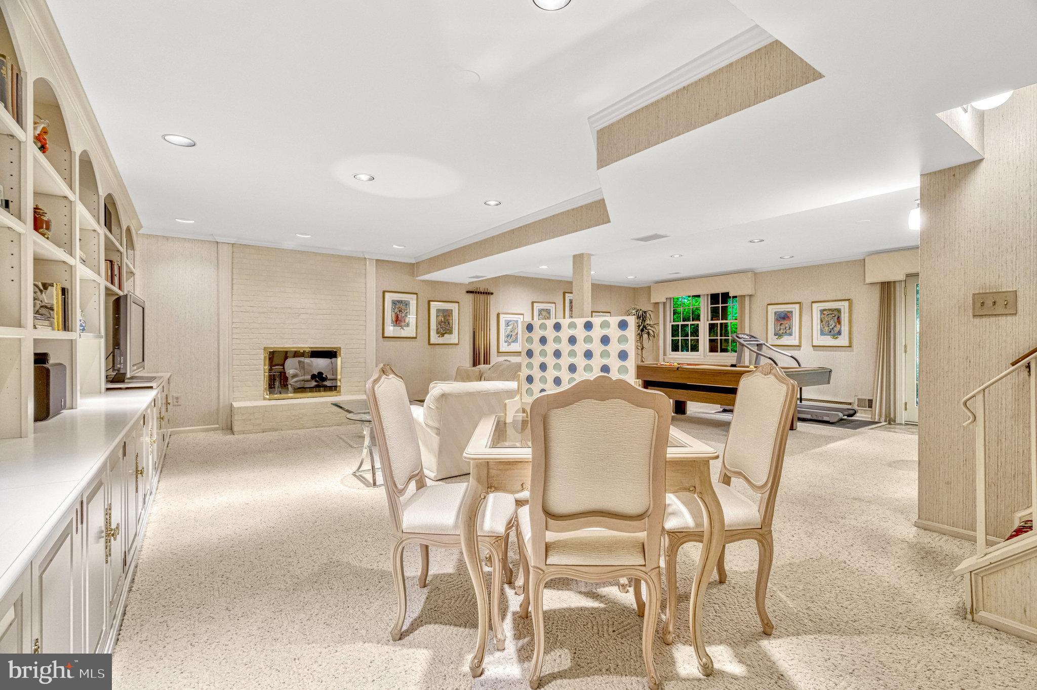 TIMBERLY - Residential