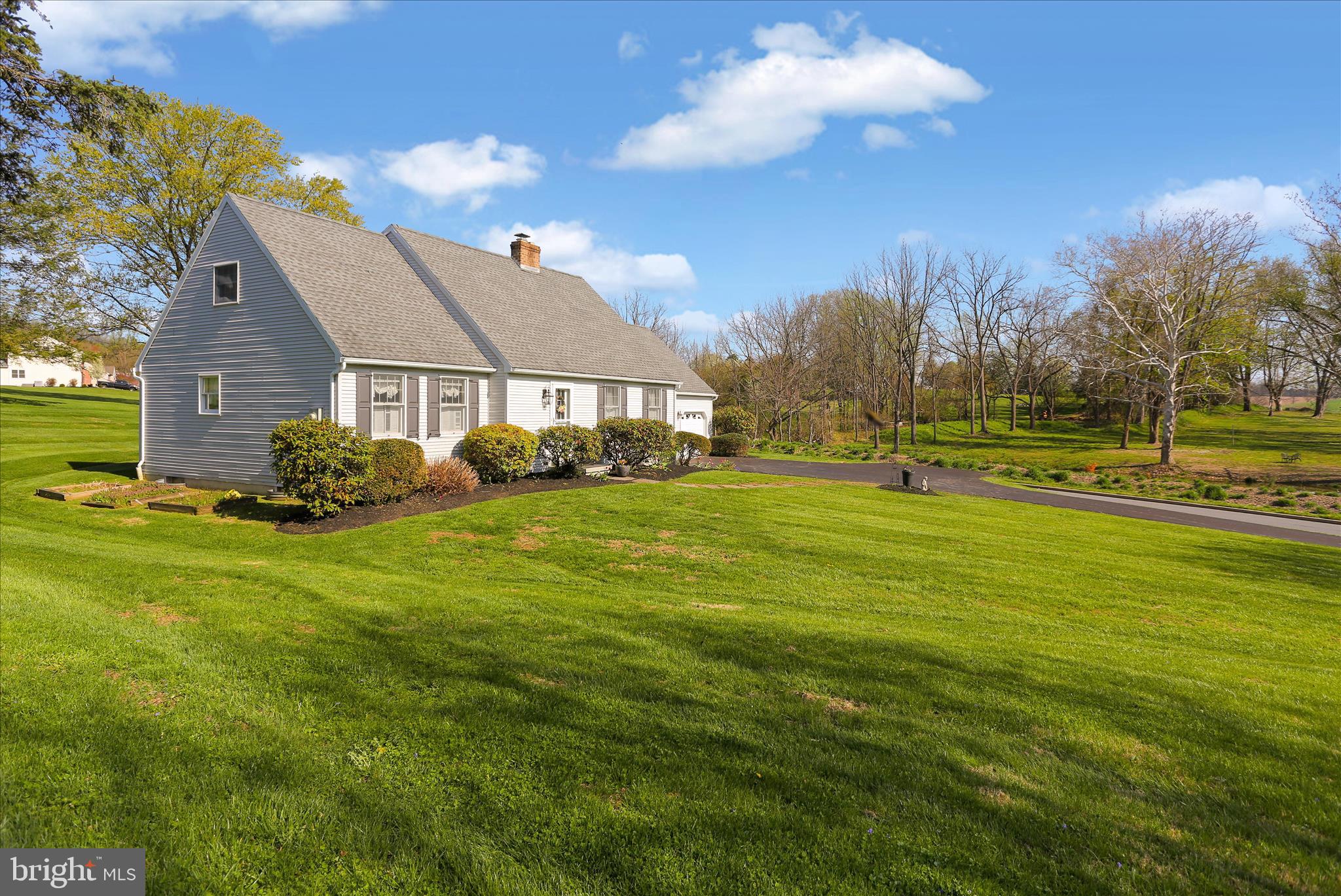 506 WIEST SCHOOL ROAD