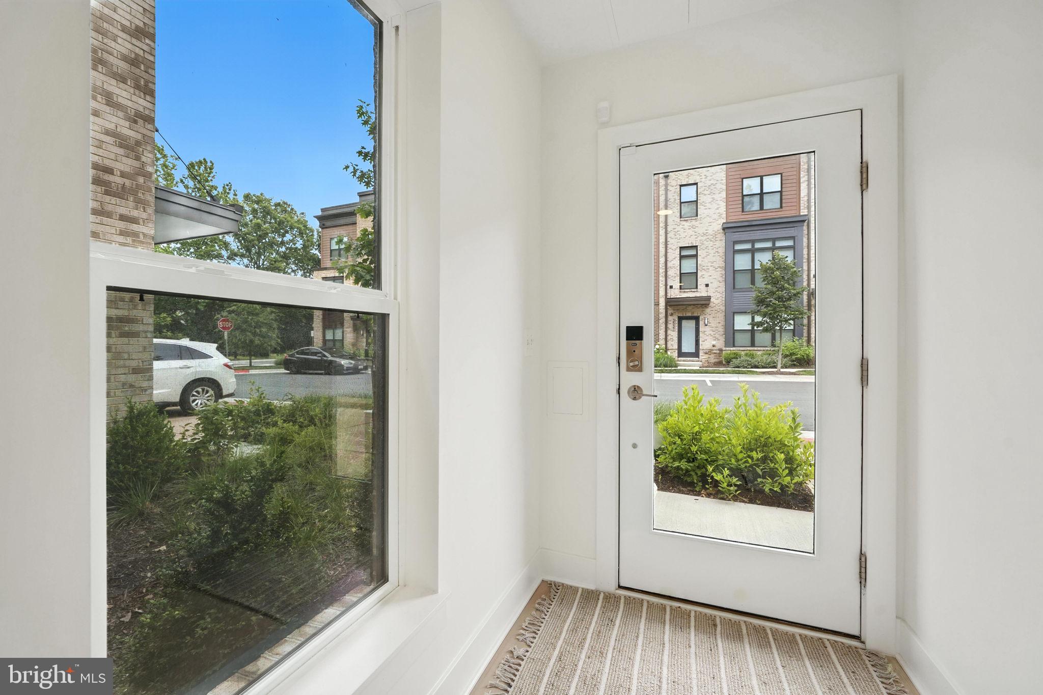 3536 SUTTON HEIGHTS CIRCLE