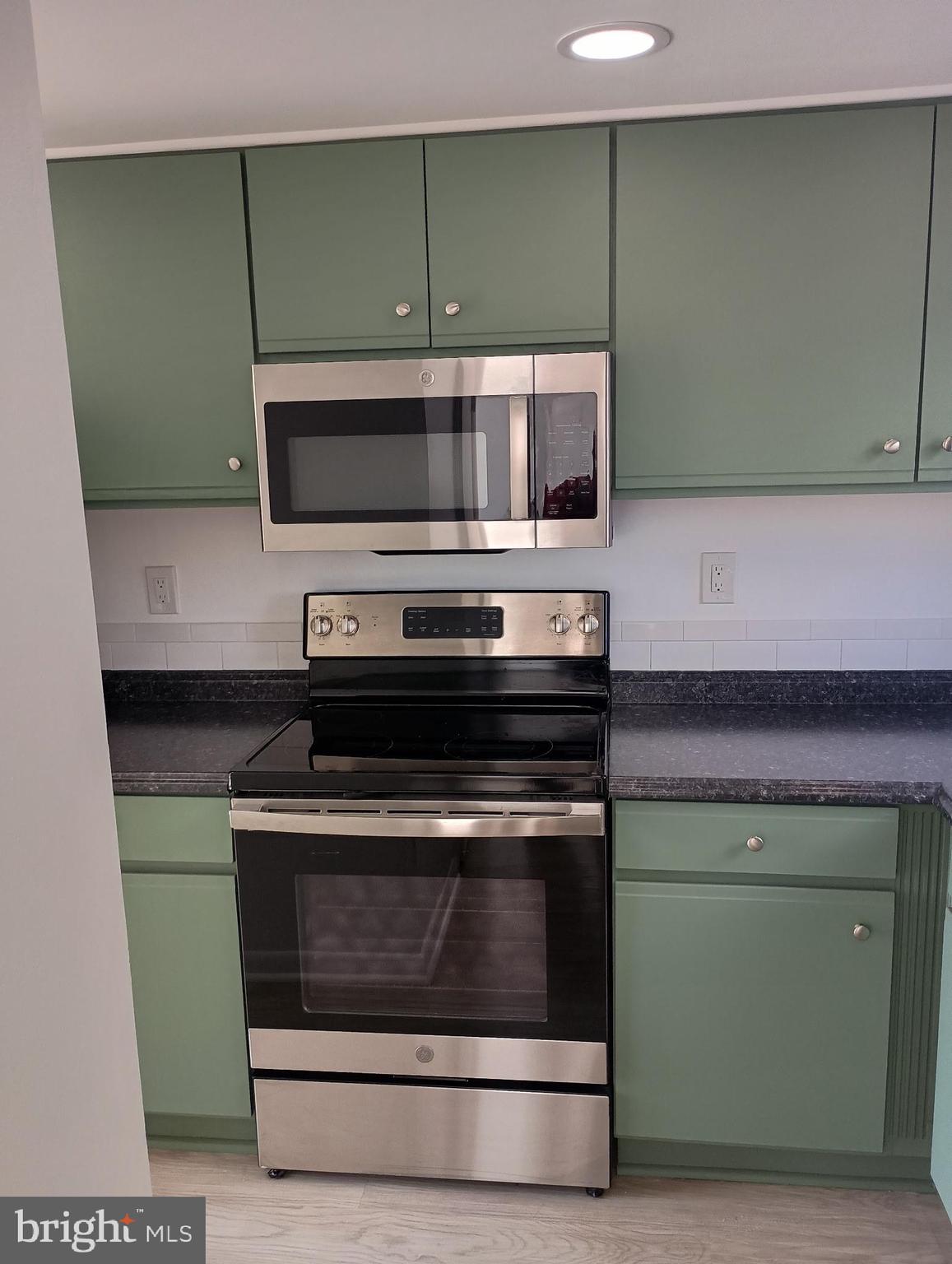 KENT COVE - Residential