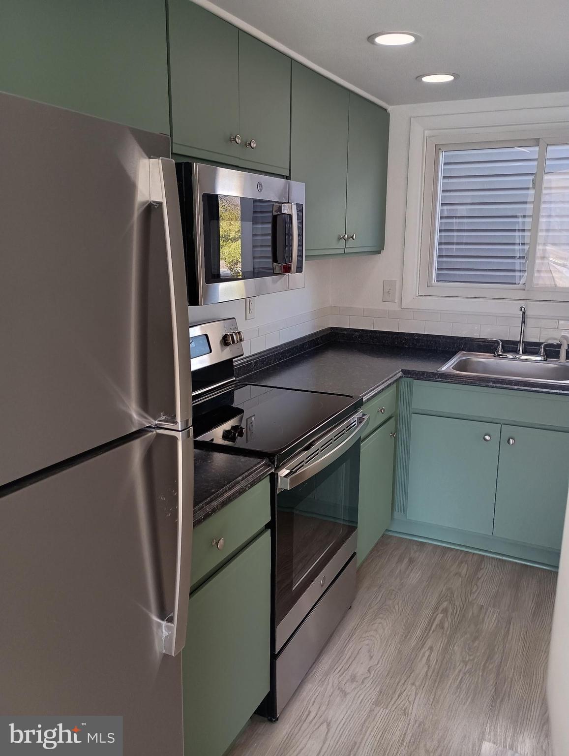 KENT COVE - Residential