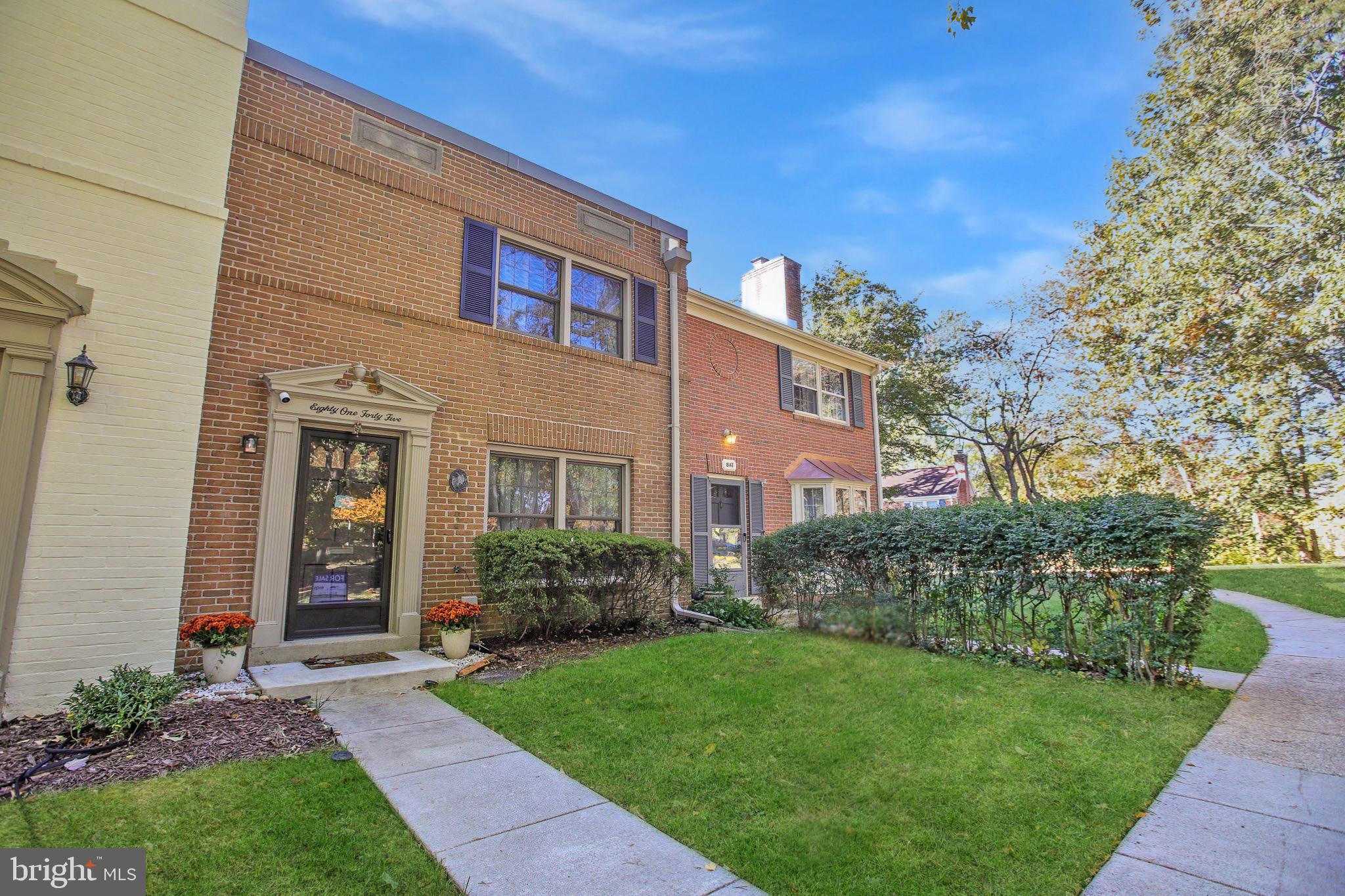 8145 CARRLEIGH PARKWAY