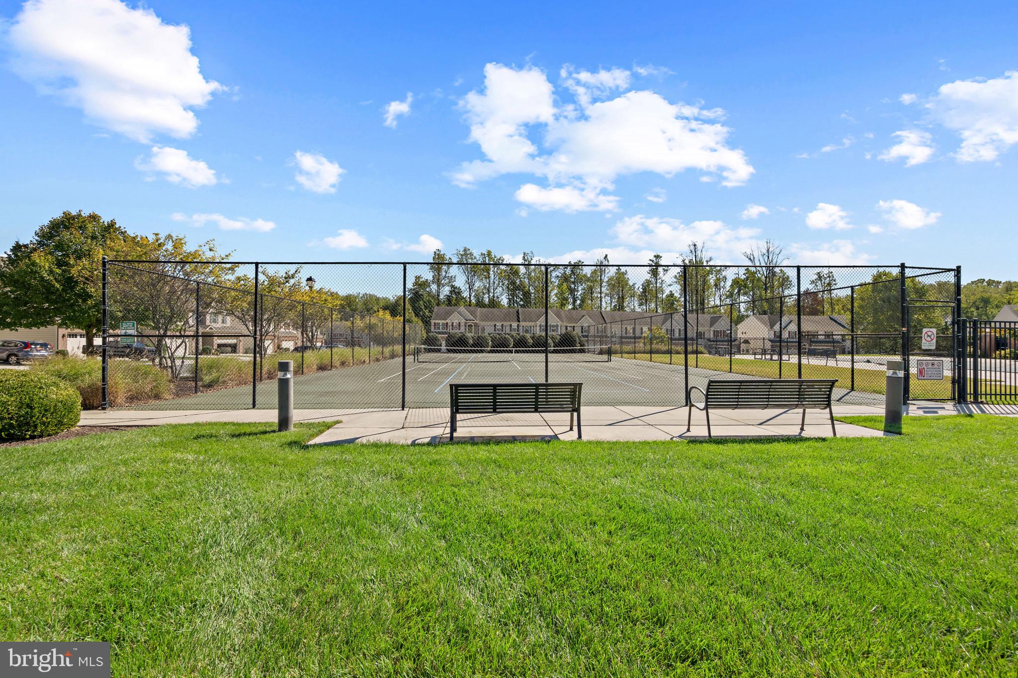 LEGACY AT FALLSTON COMMONS - Residential