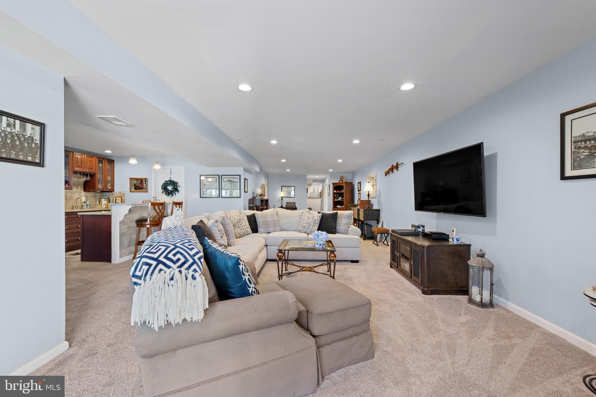 LEGACY AT FALLSTON COMMONS - Residential