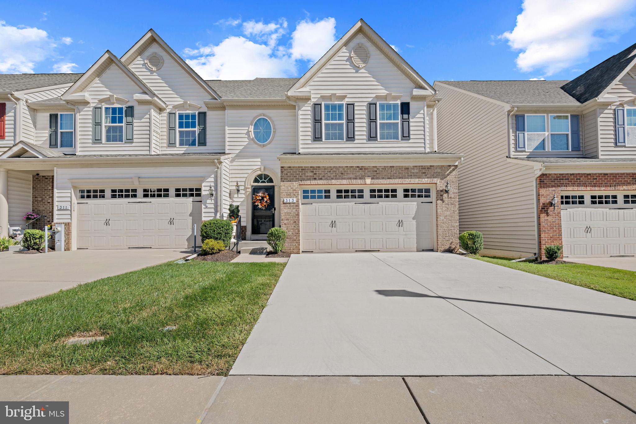 313 LENNOX DRIVE