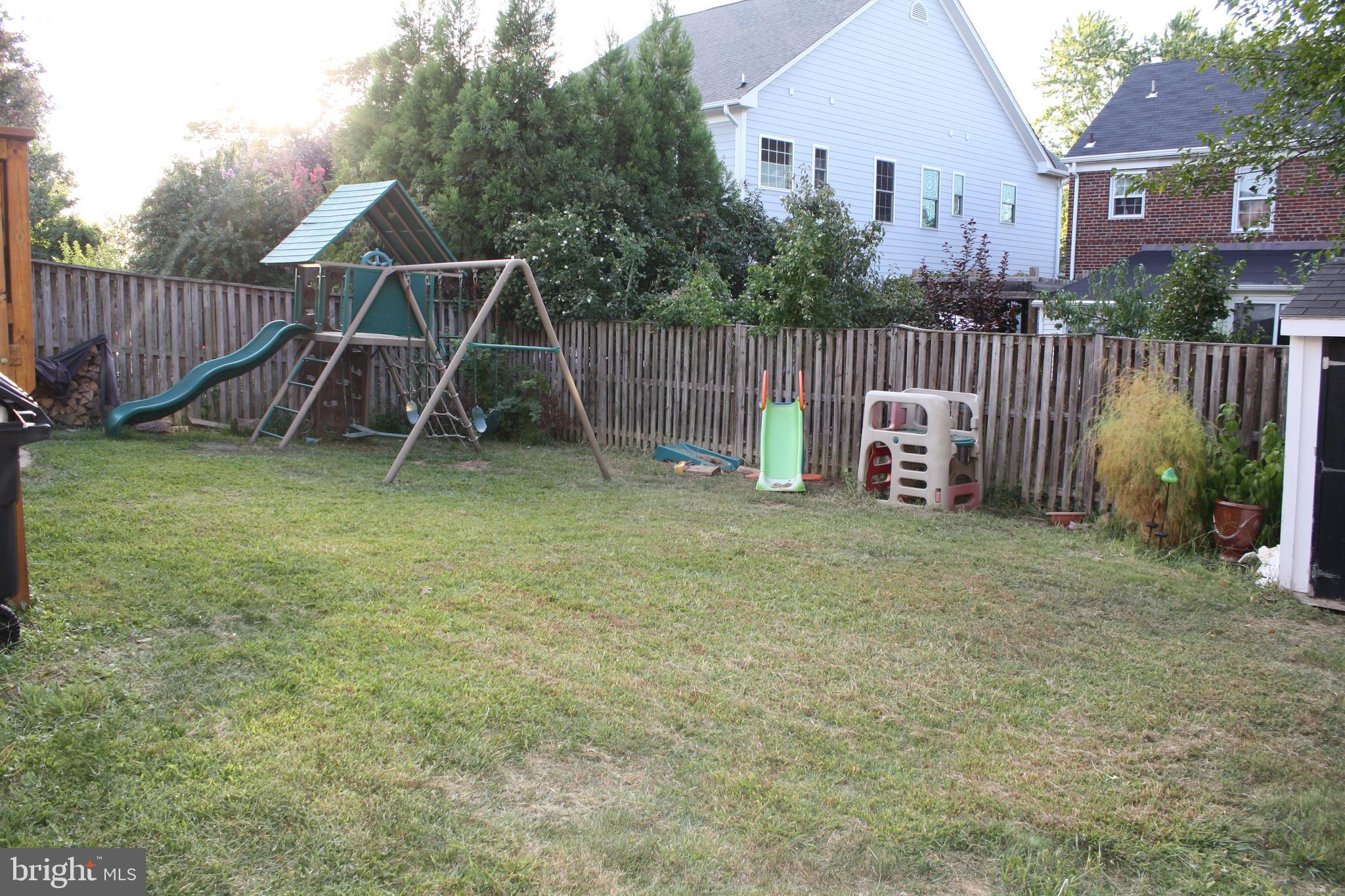 LEE HEIGHTS - Residential Lease