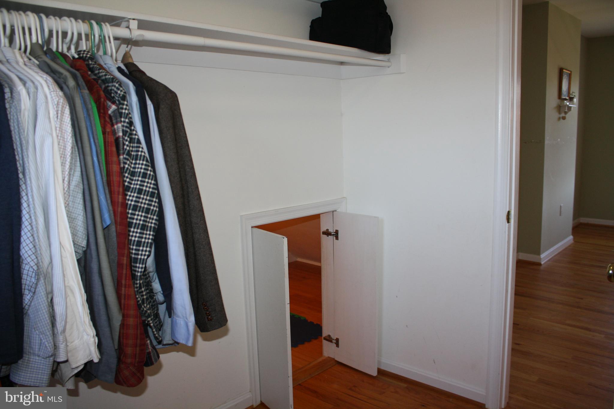 LEE HEIGHTS - Residential Lease