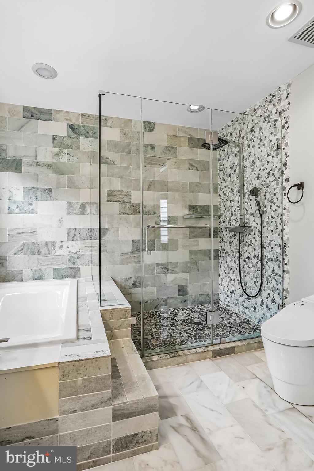 SENECA CROSSING - Residential