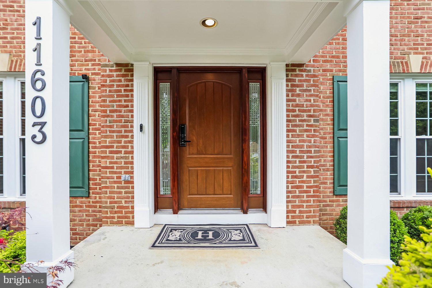 SENECA CROSSING - Residential