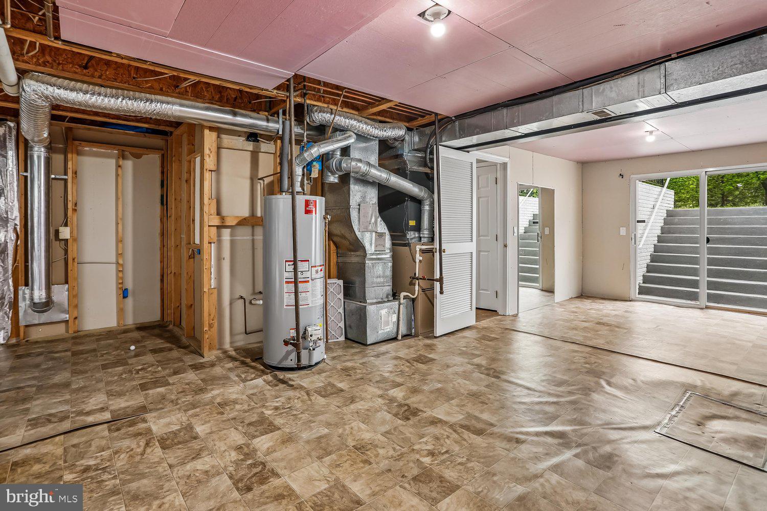 SENECA CROSSING - Residential