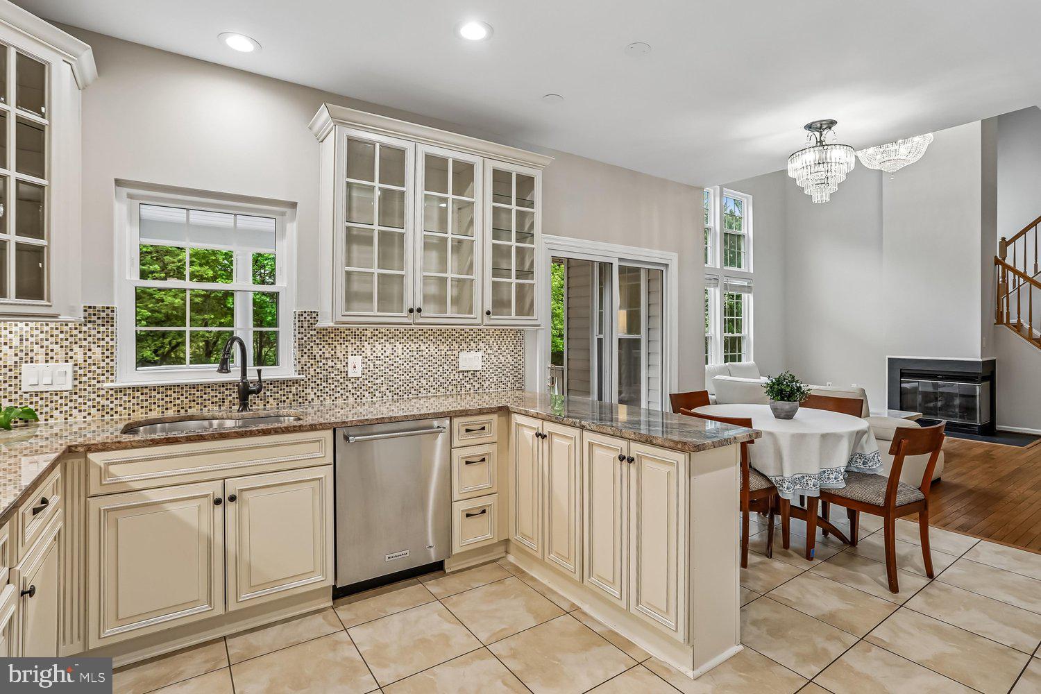 SENECA CROSSING - Residential
