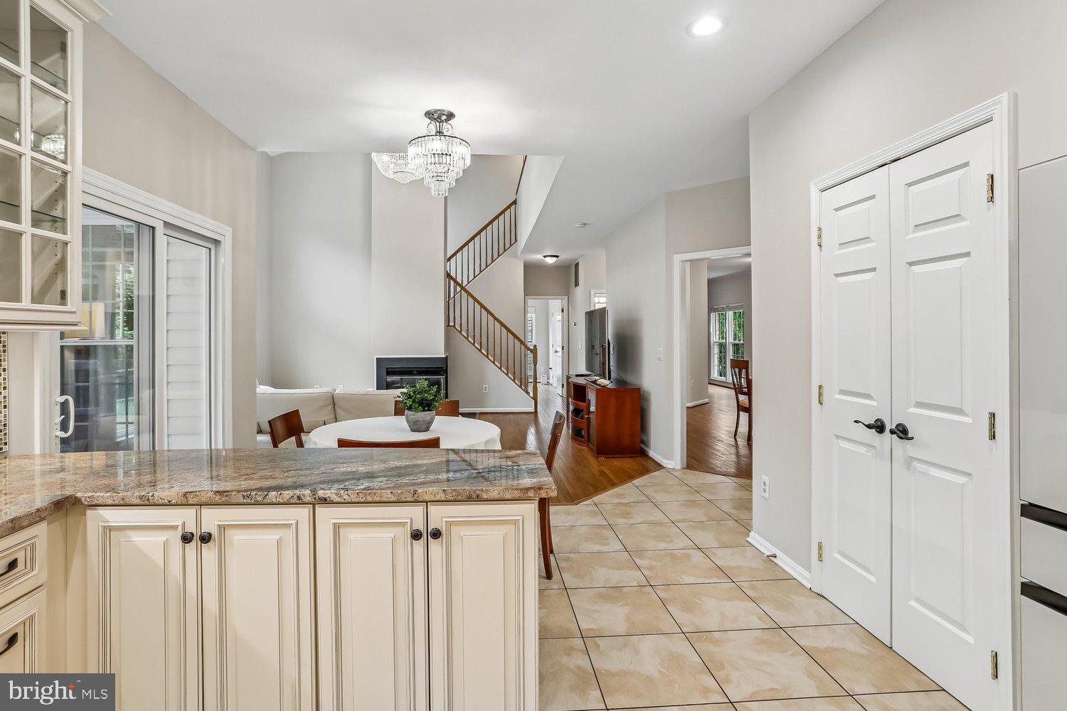 SENECA CROSSING - Residential