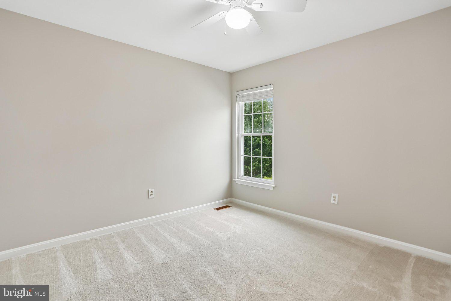 SENECA CROSSING - Residential