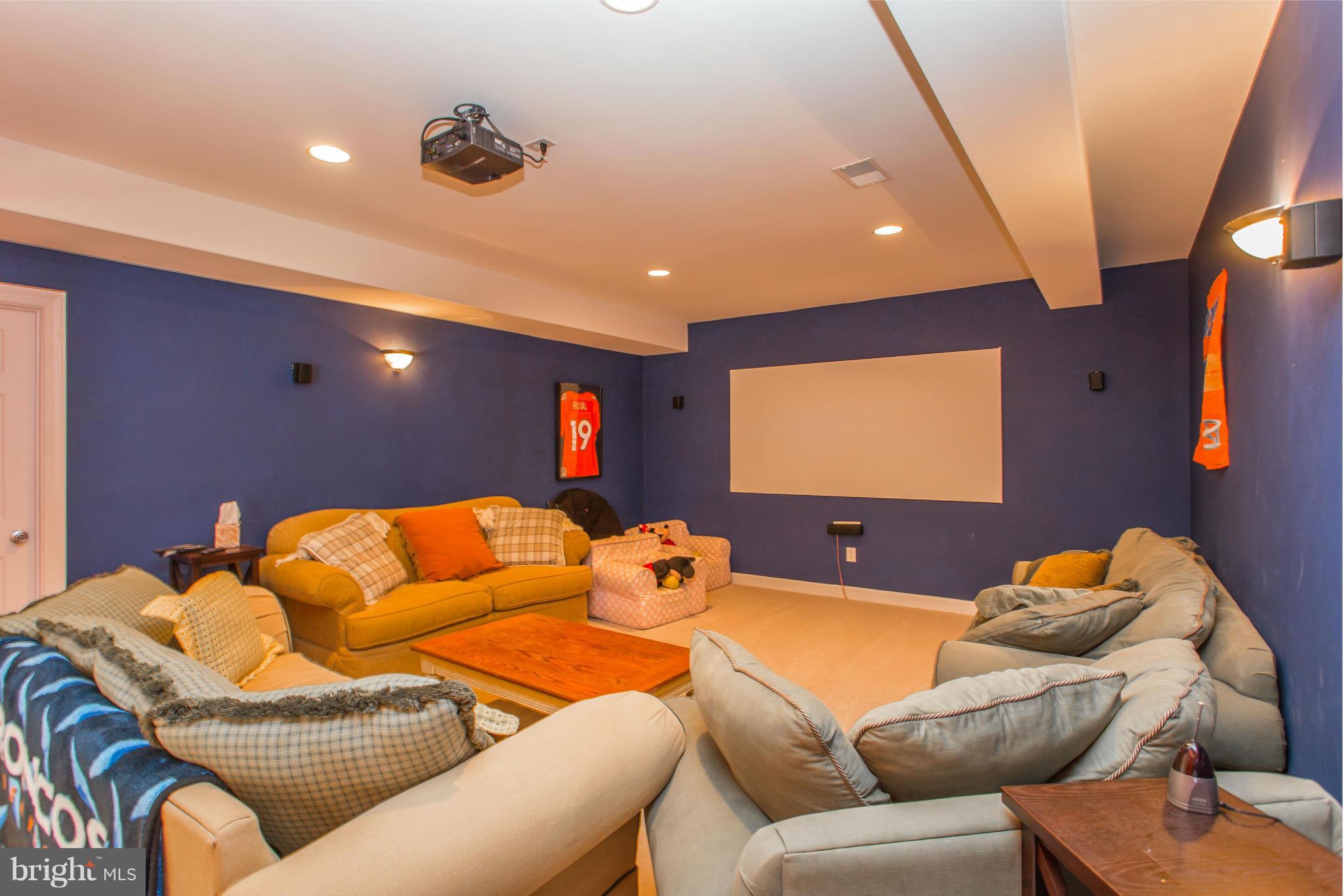 HERITAGE HILLS - Residential