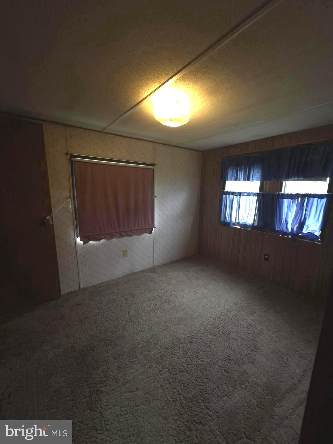 FAIRVIEW - Residential