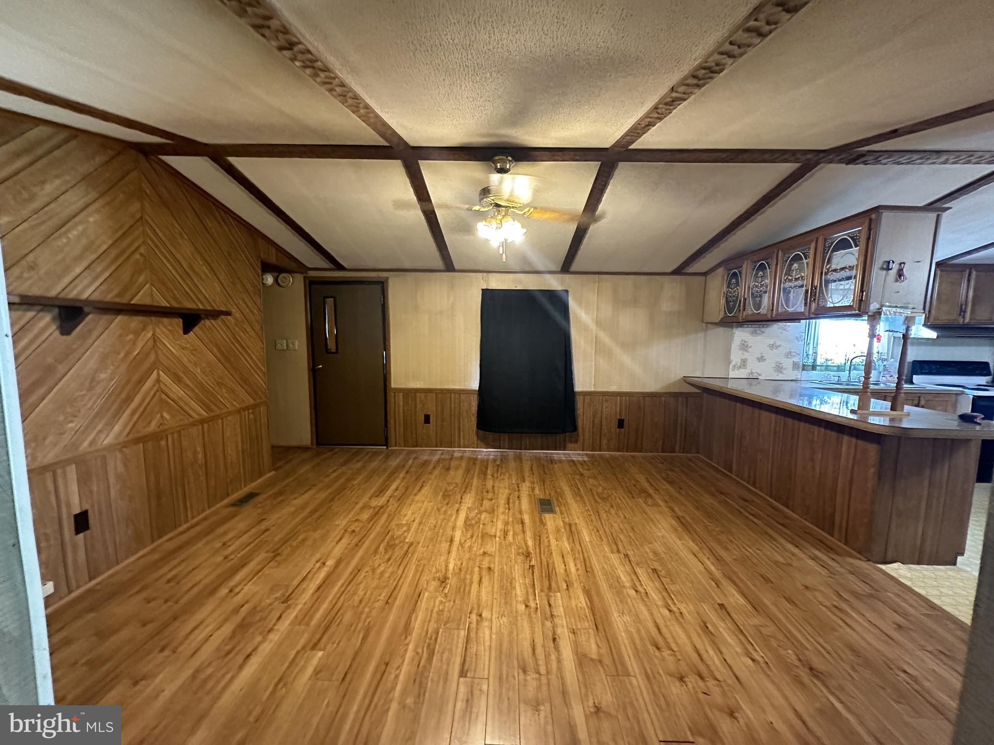 FAIRVIEW - Residential