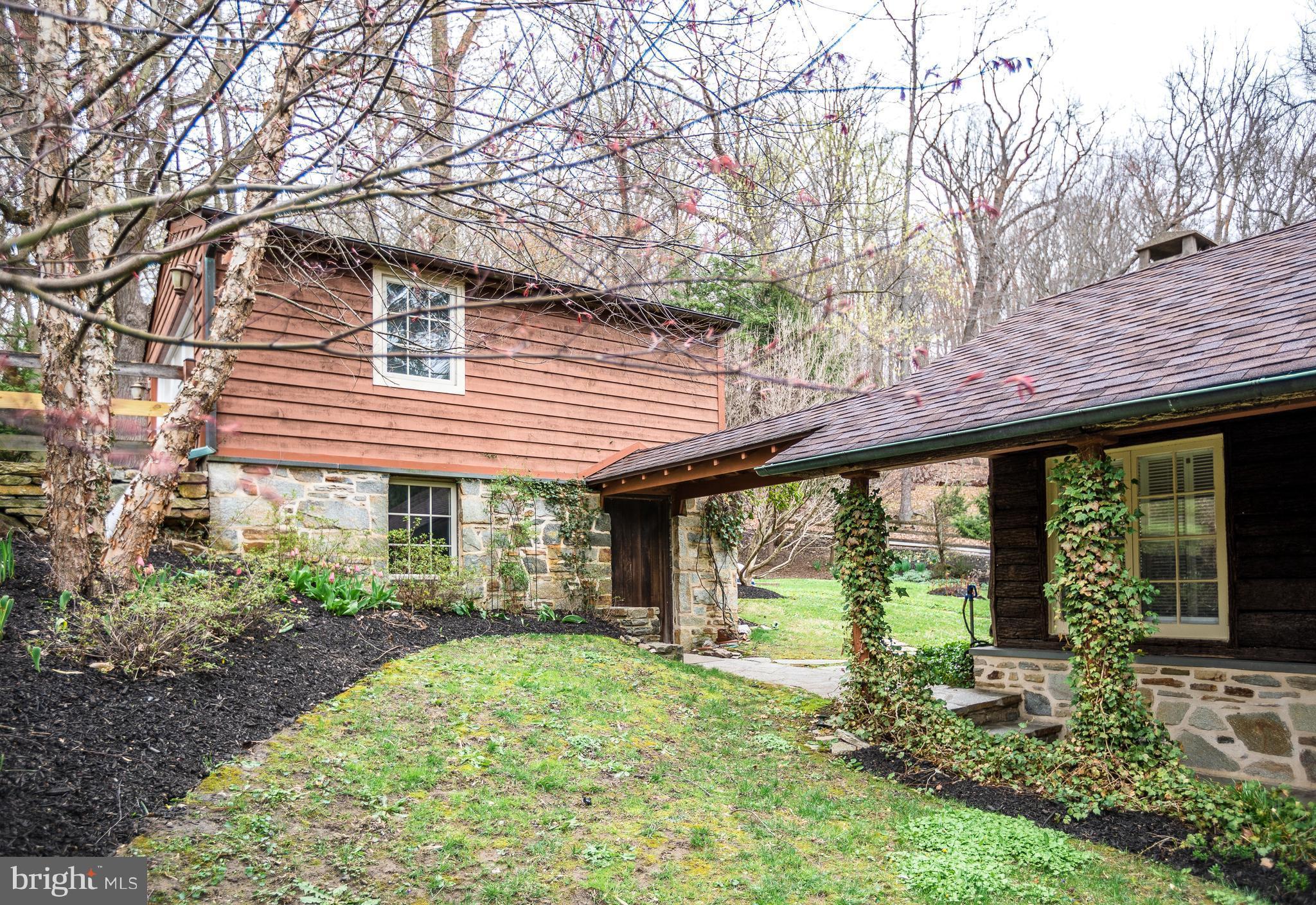 BROOKLANDVILLE - Residential Lease