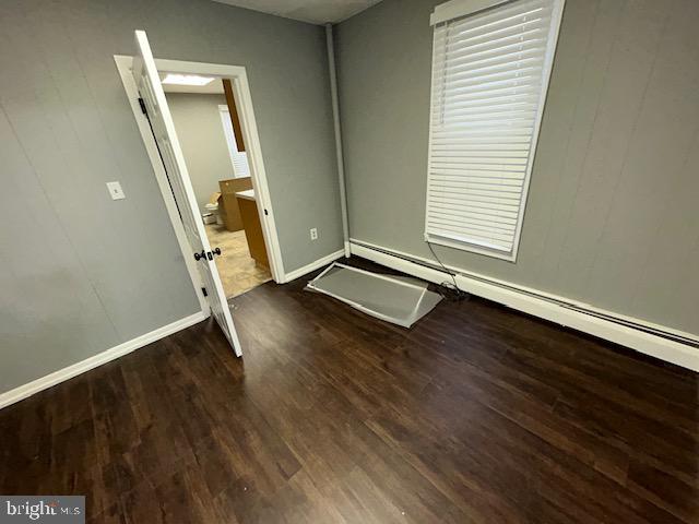 RESIDENTIAL - Residential Lease