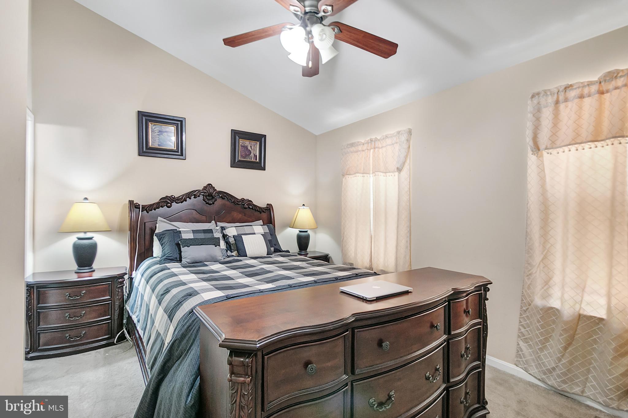 AMBERFIELD - Residential