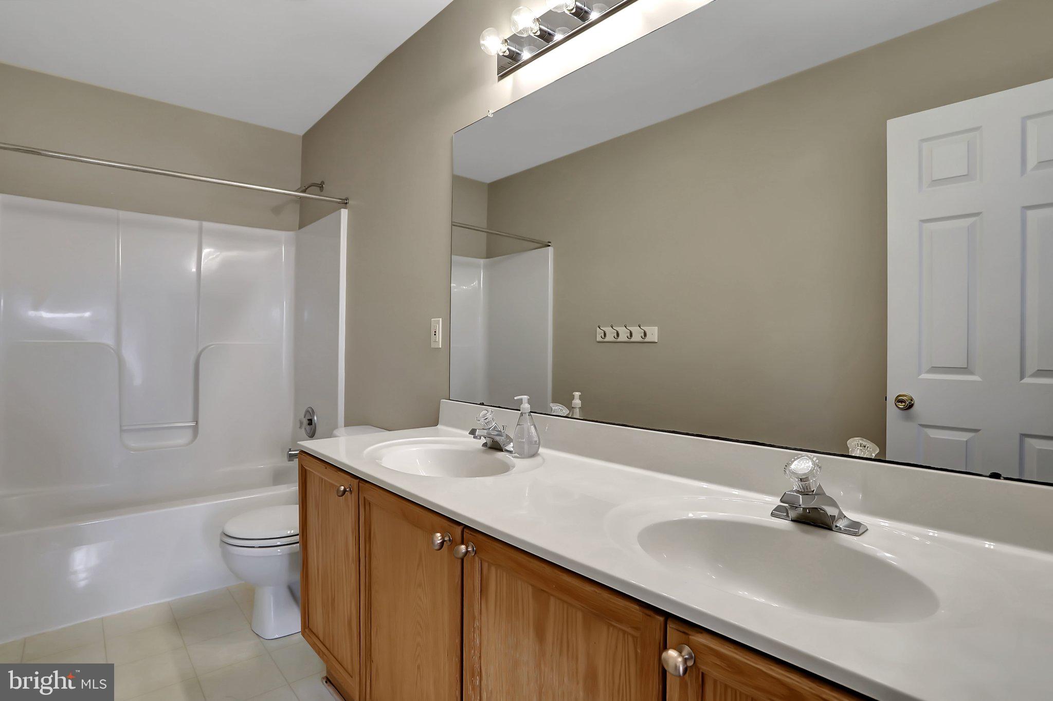 GAP VIEW VILLAGE - Residential