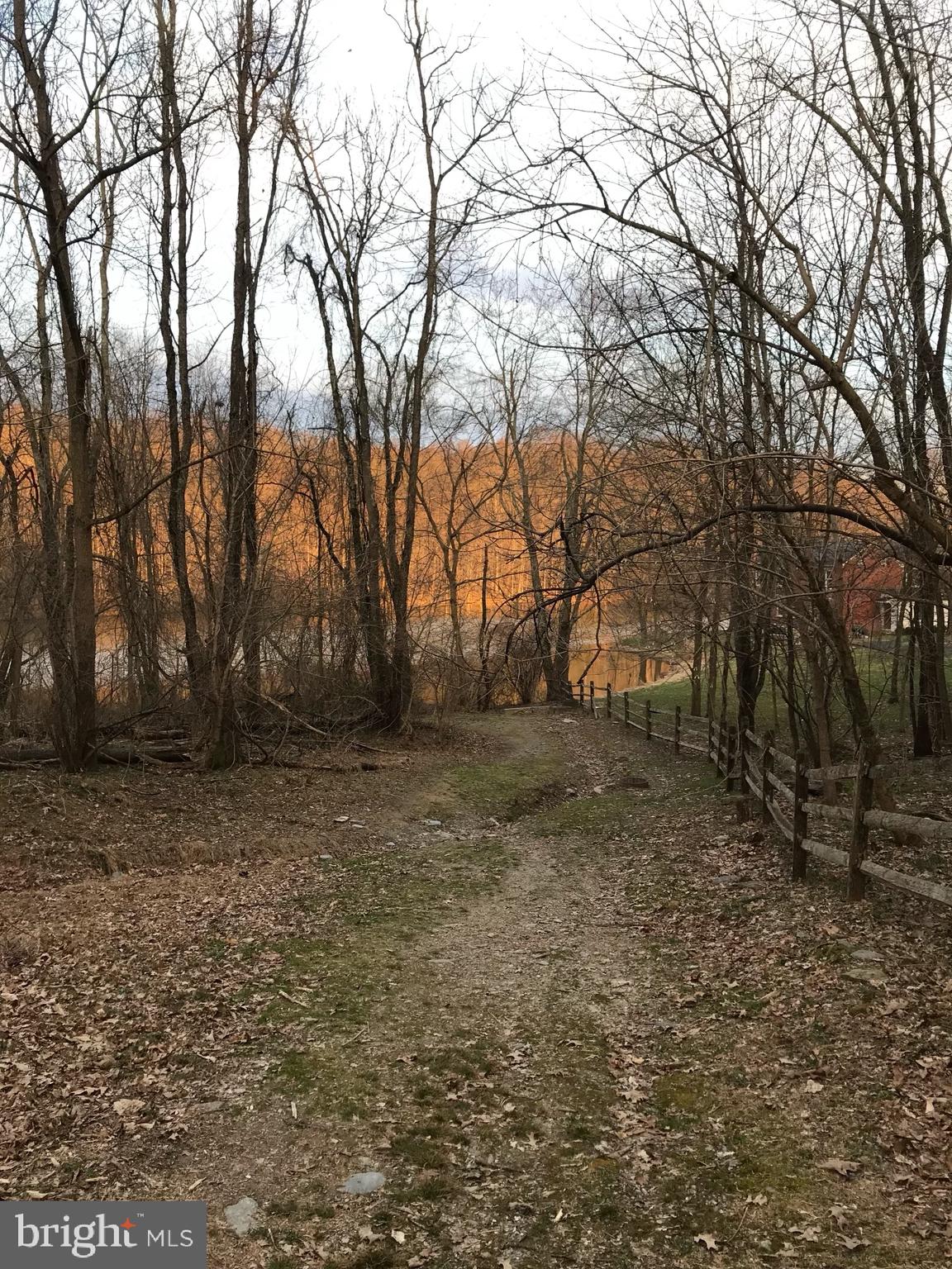 THE MEADOWS - Residential