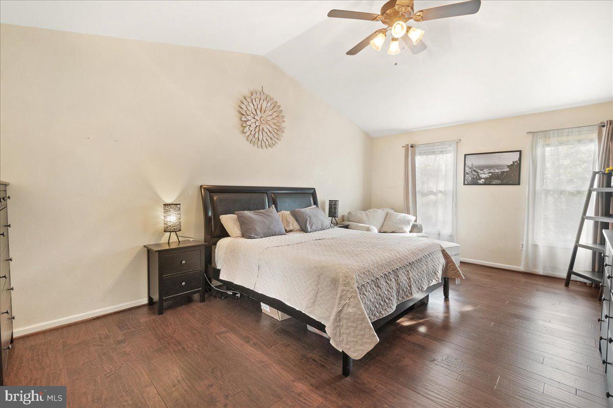 THE MEADOWS - Residential