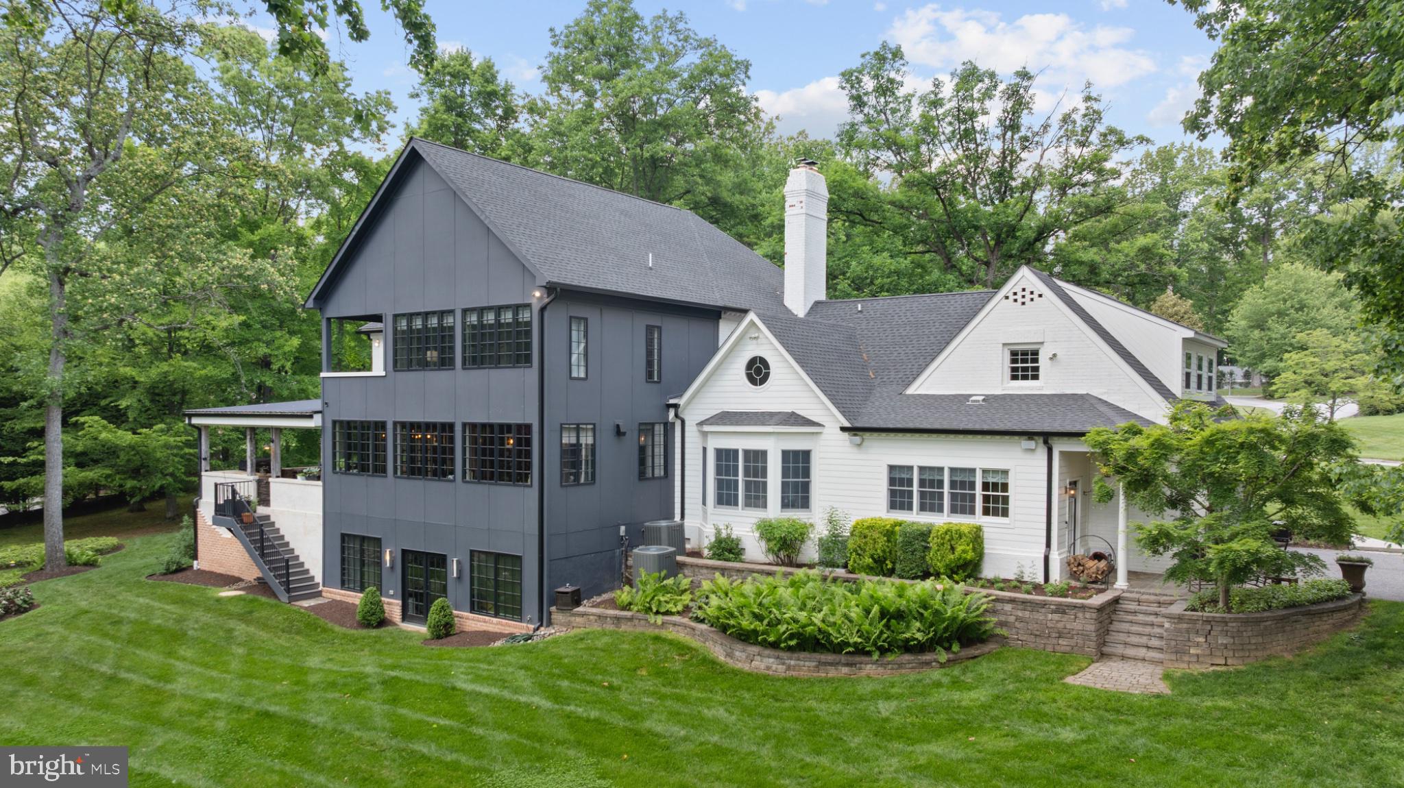 LAURELFORD - Residential