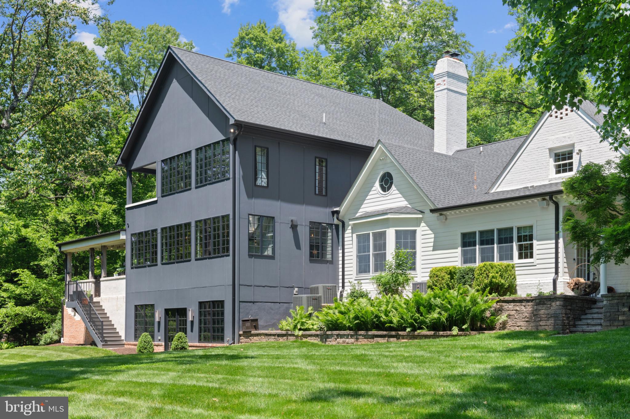 LAURELFORD - Residential