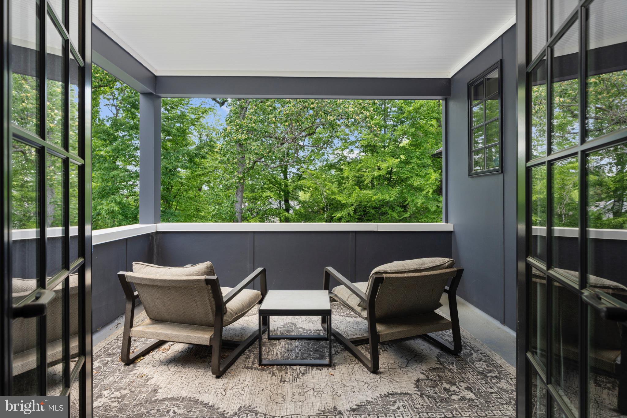 LAURELFORD - Residential